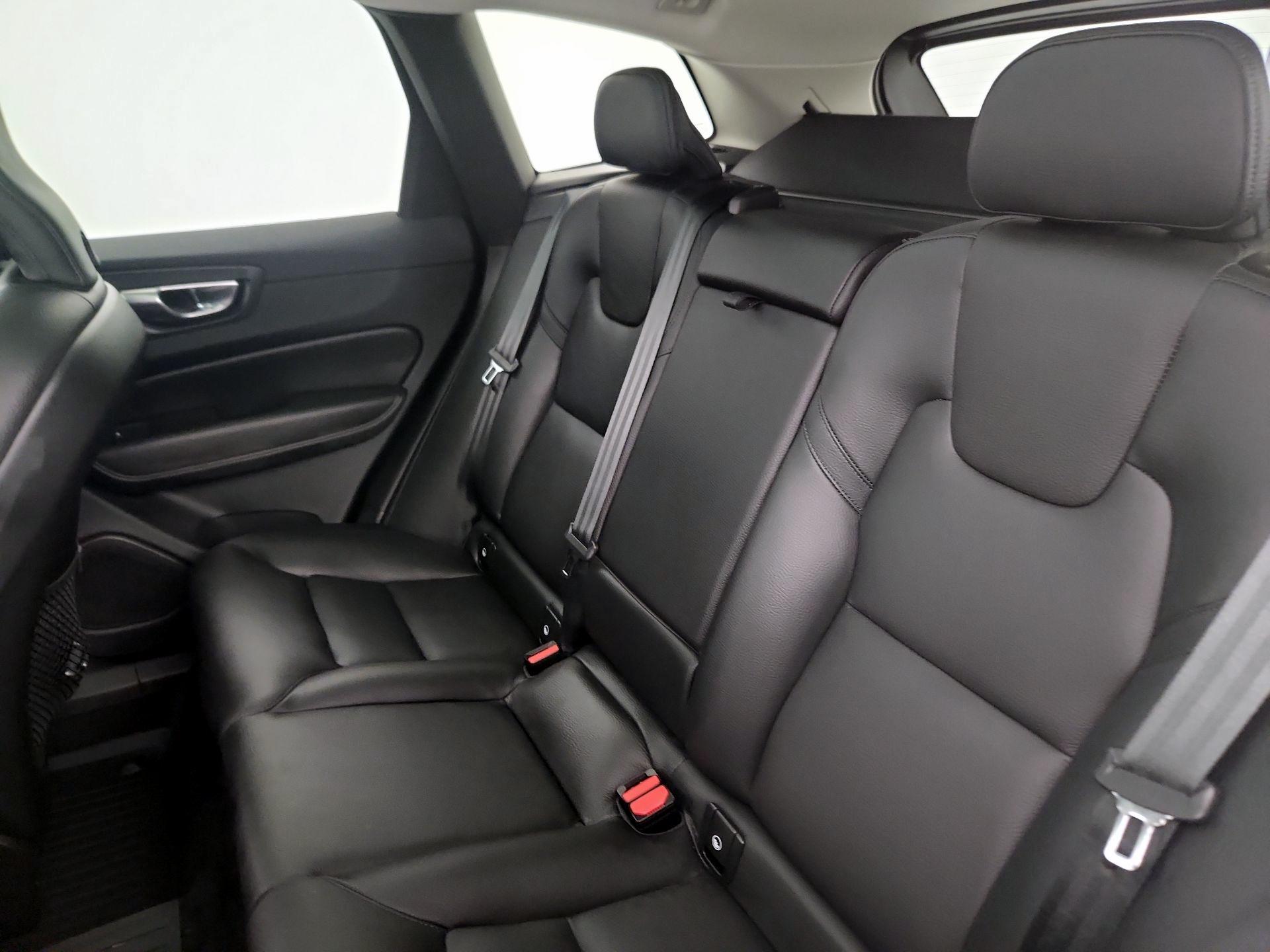 Thumbnail: 2023 Volvo XC60 - 19