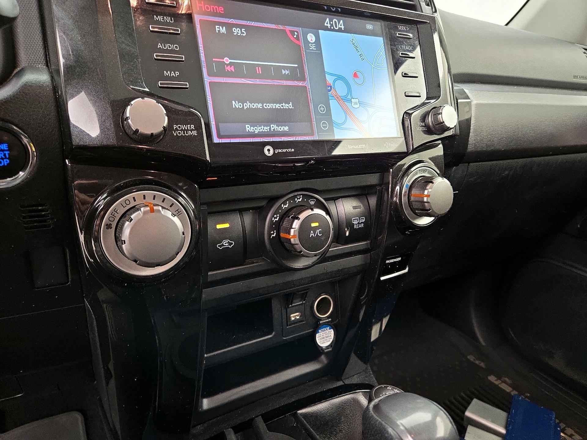 Thumbnail: 2020 Toyota 4Runner - 17