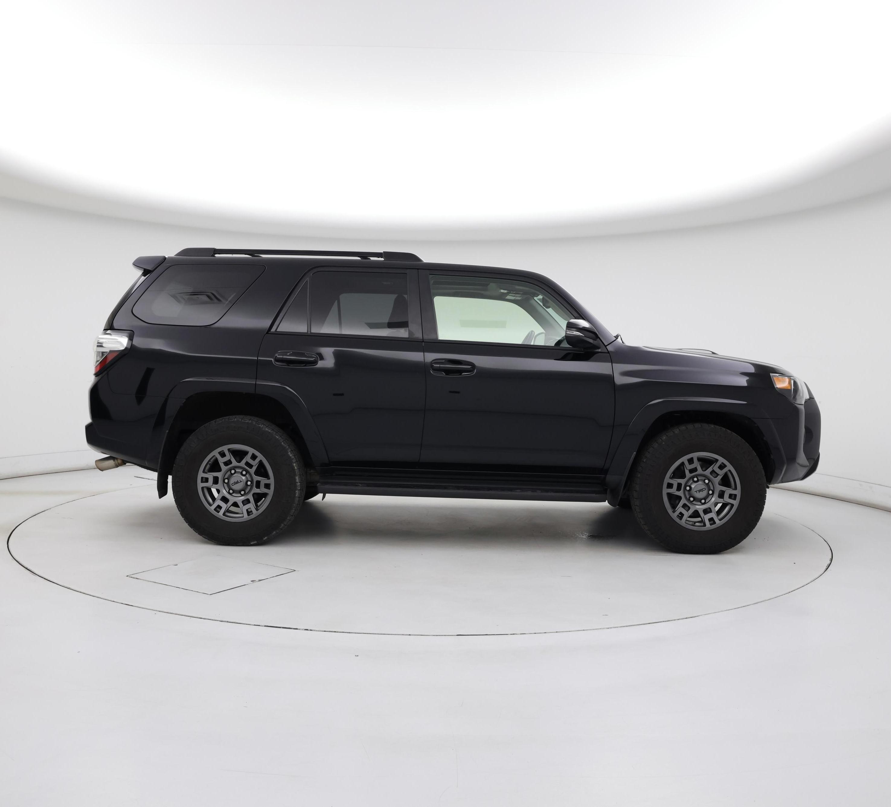 Thumbnail: 2020 Toyota 4Runner - 7