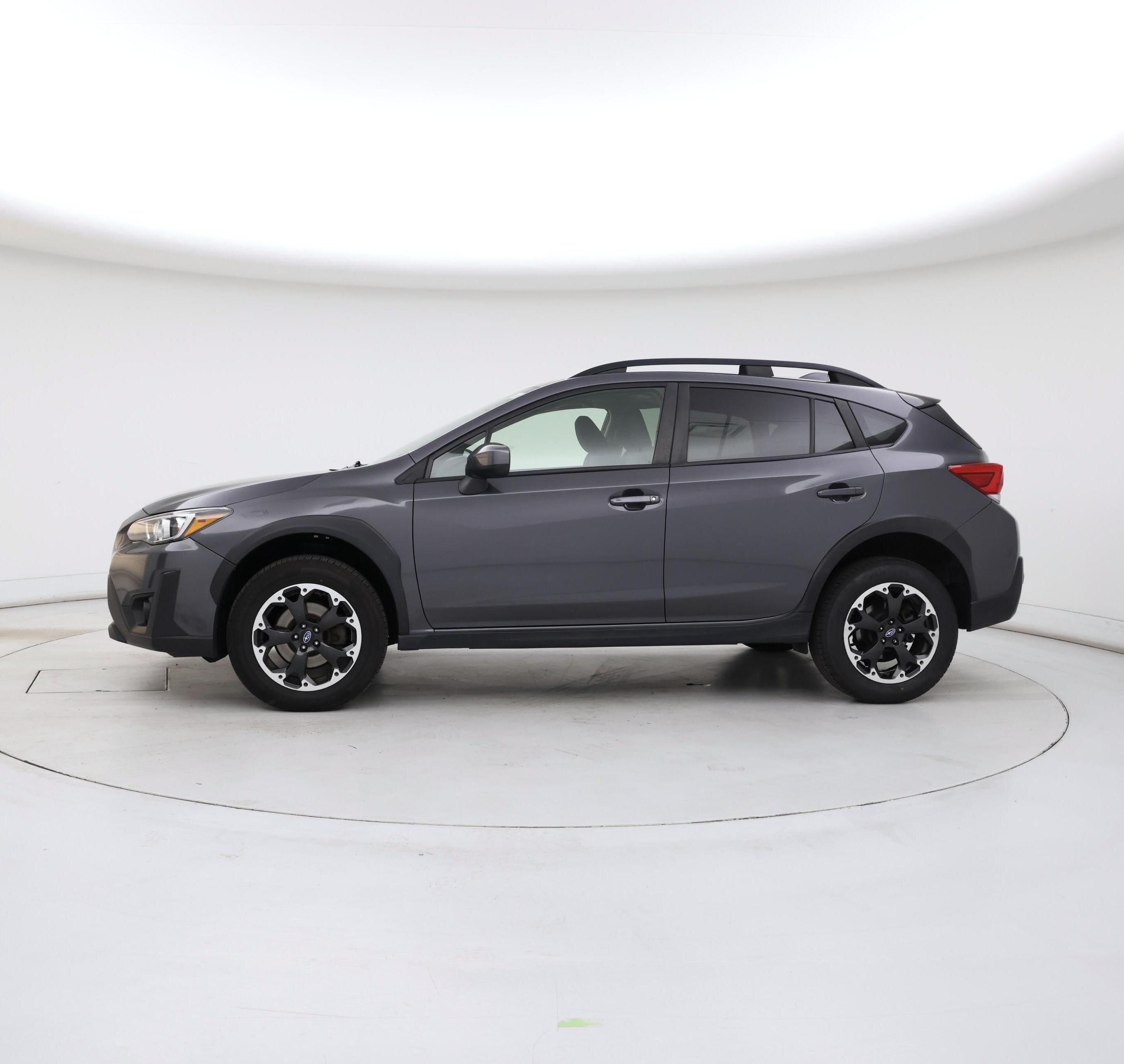 Thumbnail: 2021 Subaru Crosstrek - 3