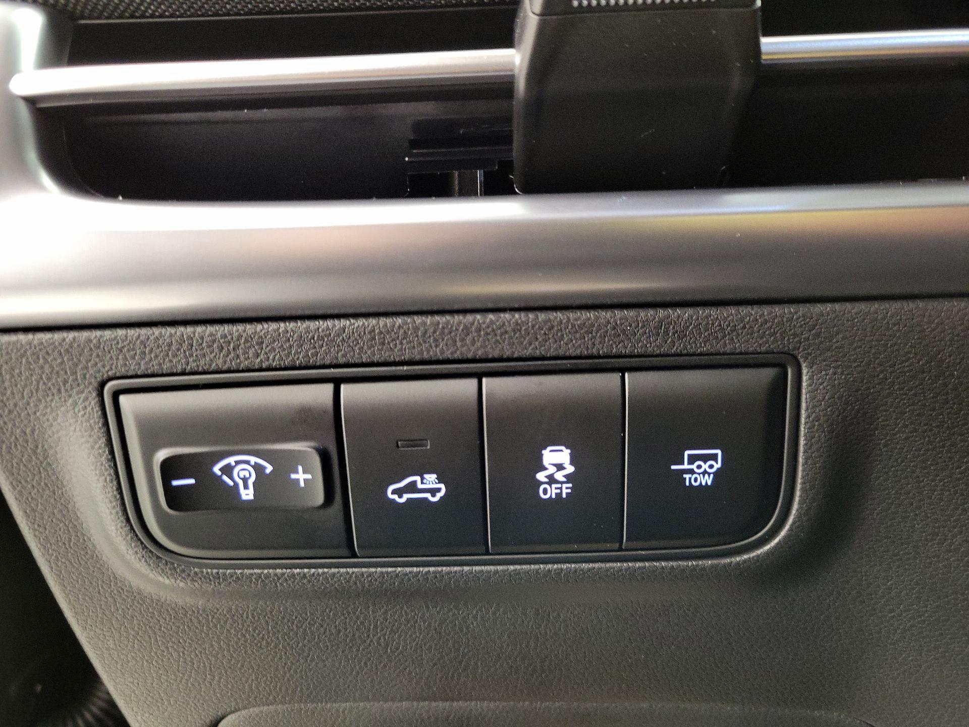 Thumbnail: 2025 Hyundai Santa Cruz - 13