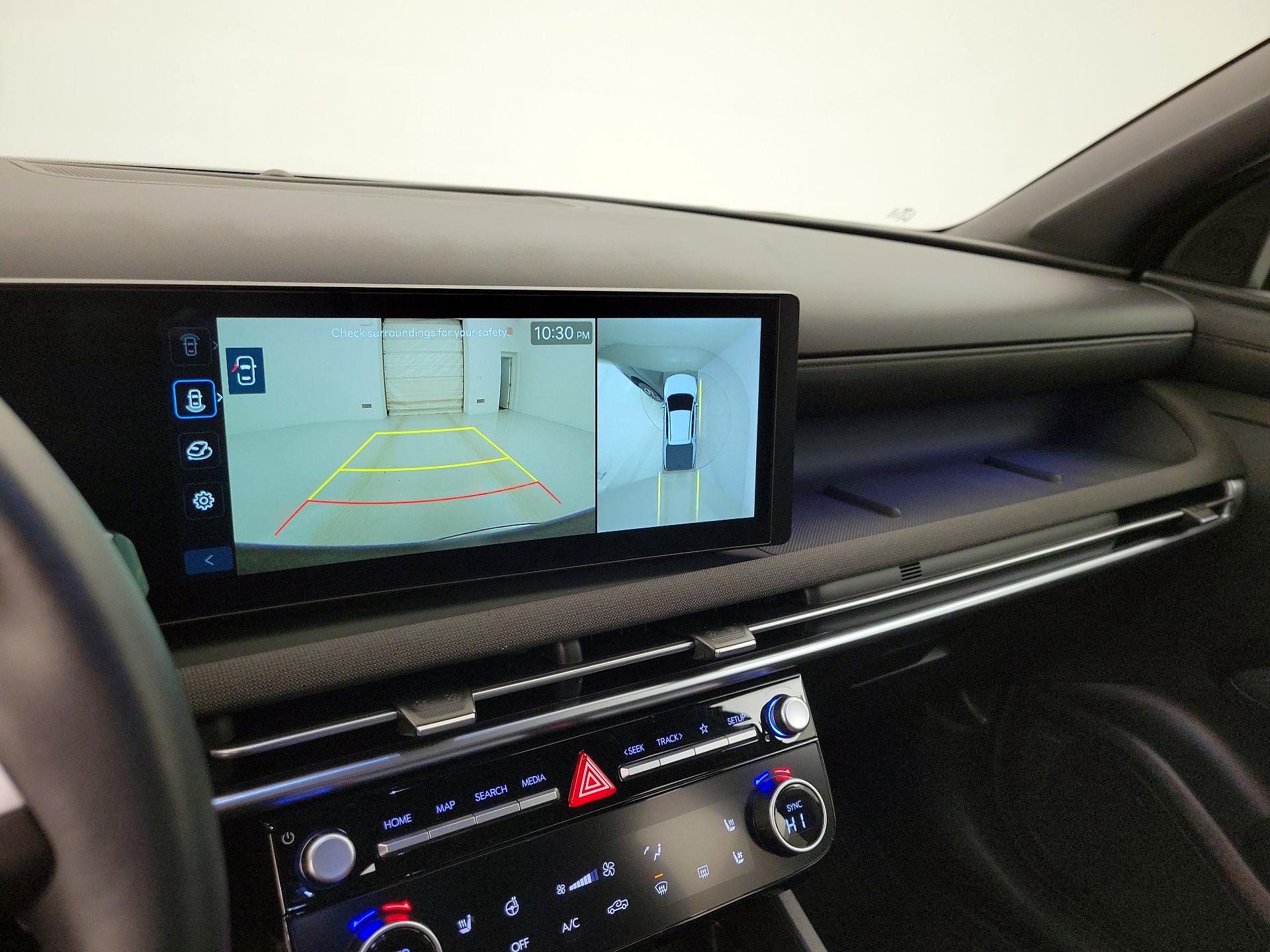 Thumbnail: 2025 Hyundai Santa Cruz - 15