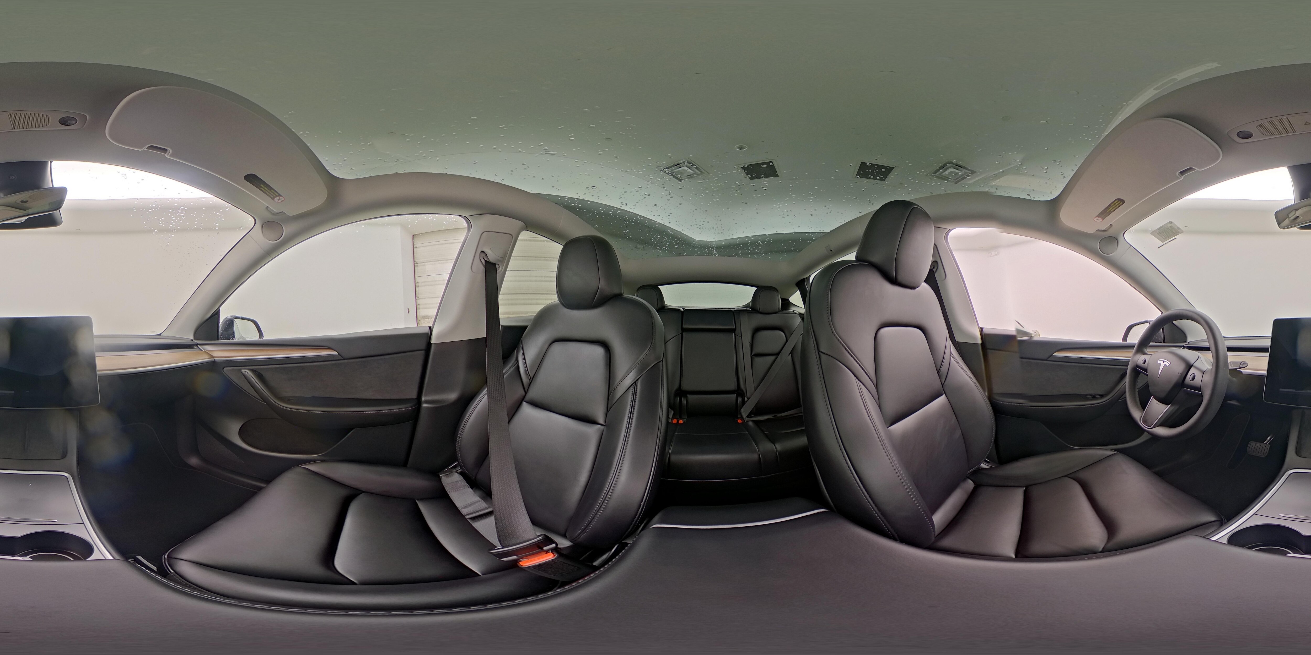 2024 Tesla Model Y Long Range - Photo 24