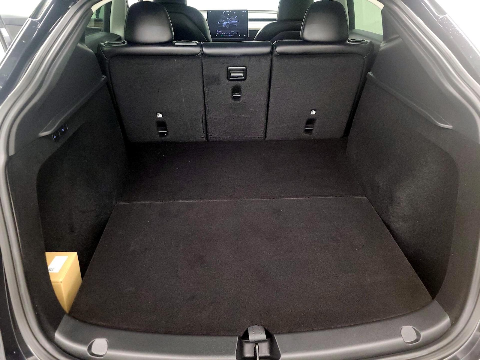 2024 Tesla Model Y Long Range - Photo 21