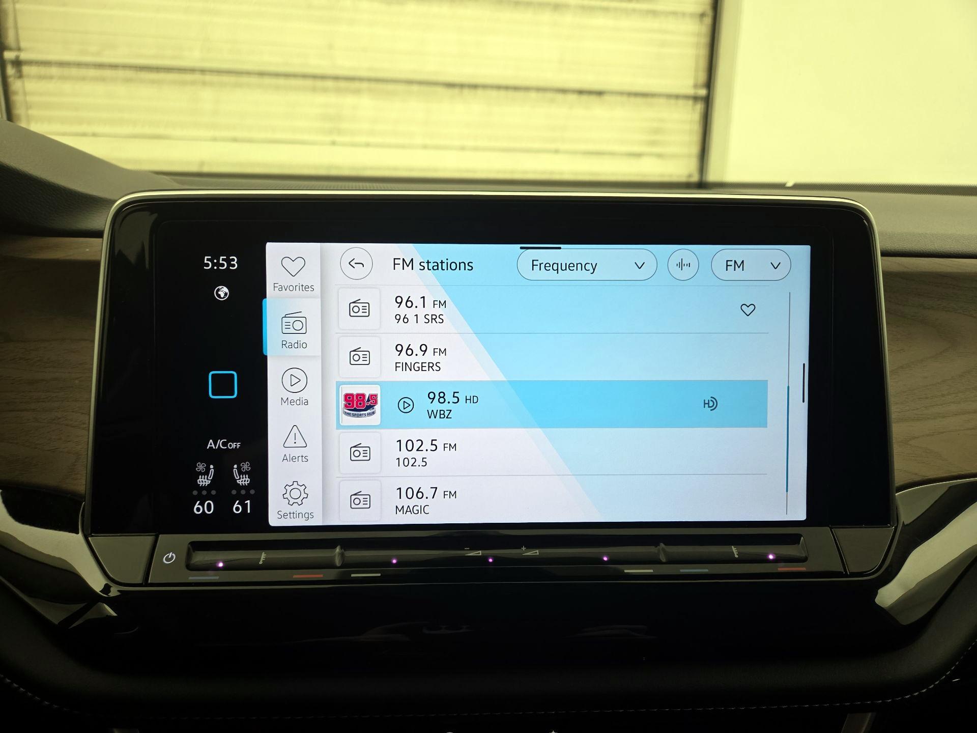 Thumbnail: 2025 Volkswagen Atlas - 15