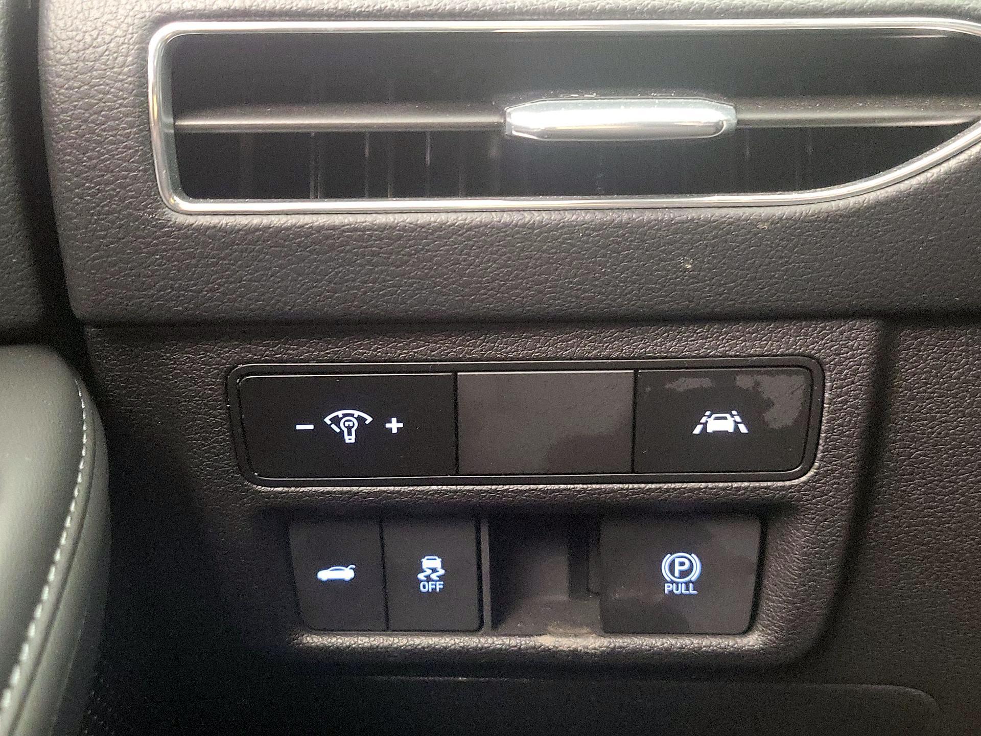 Thumbnail: 2023 Hyundai Sonata - 11