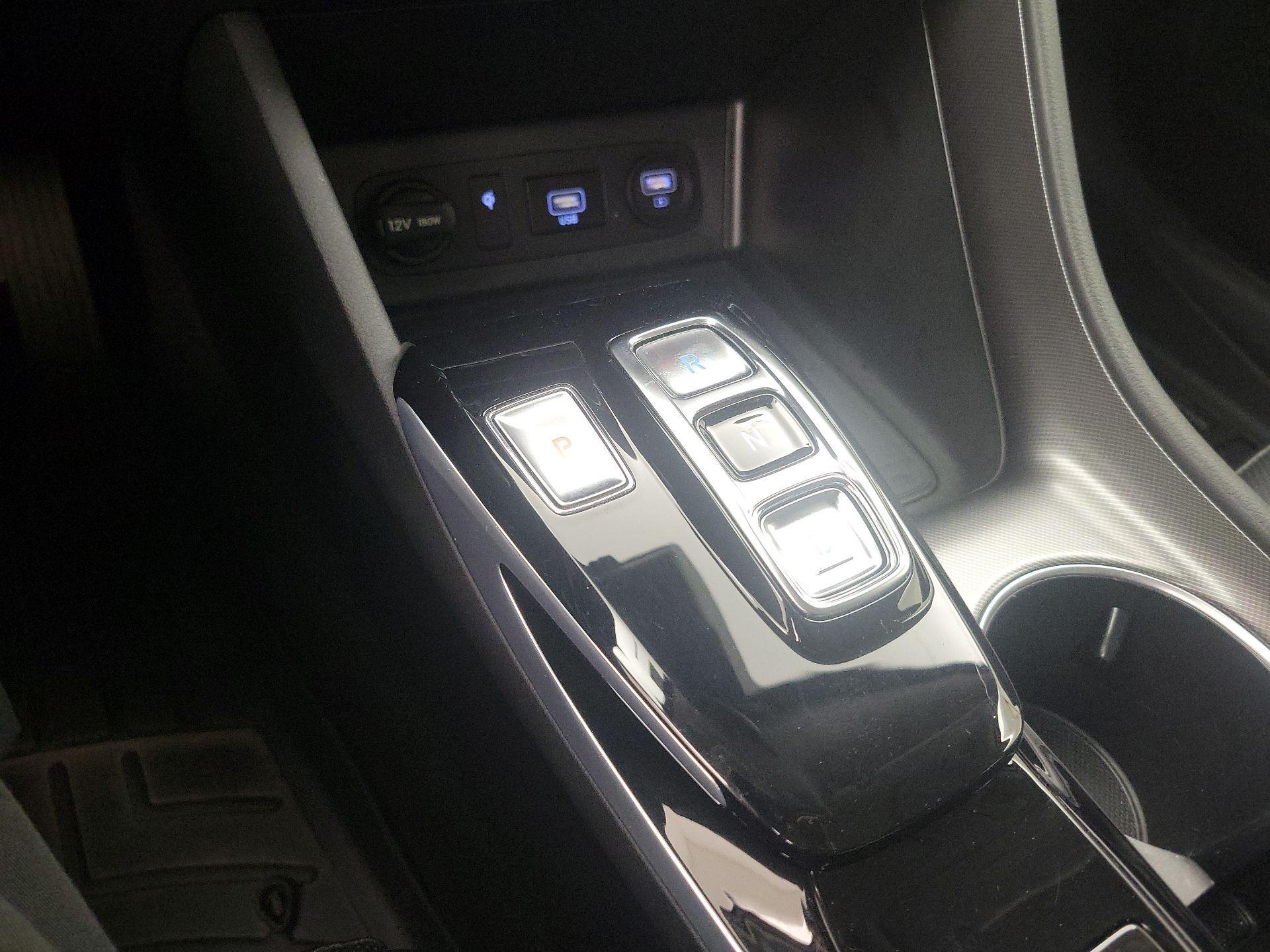 Thumbnail: 2023 Hyundai Sonata - 16