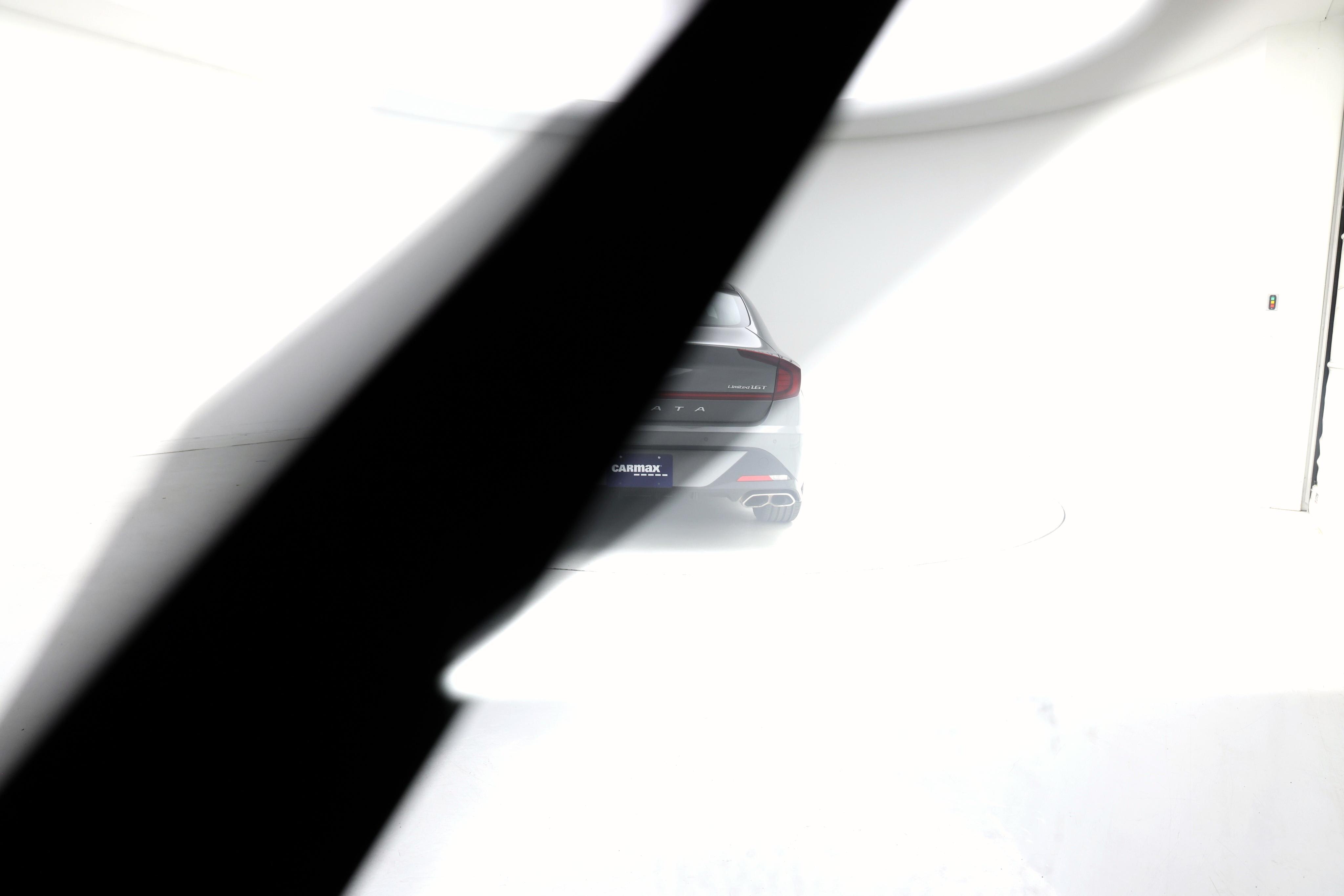 Thumbnail: 2023 Hyundai Sonata - 2