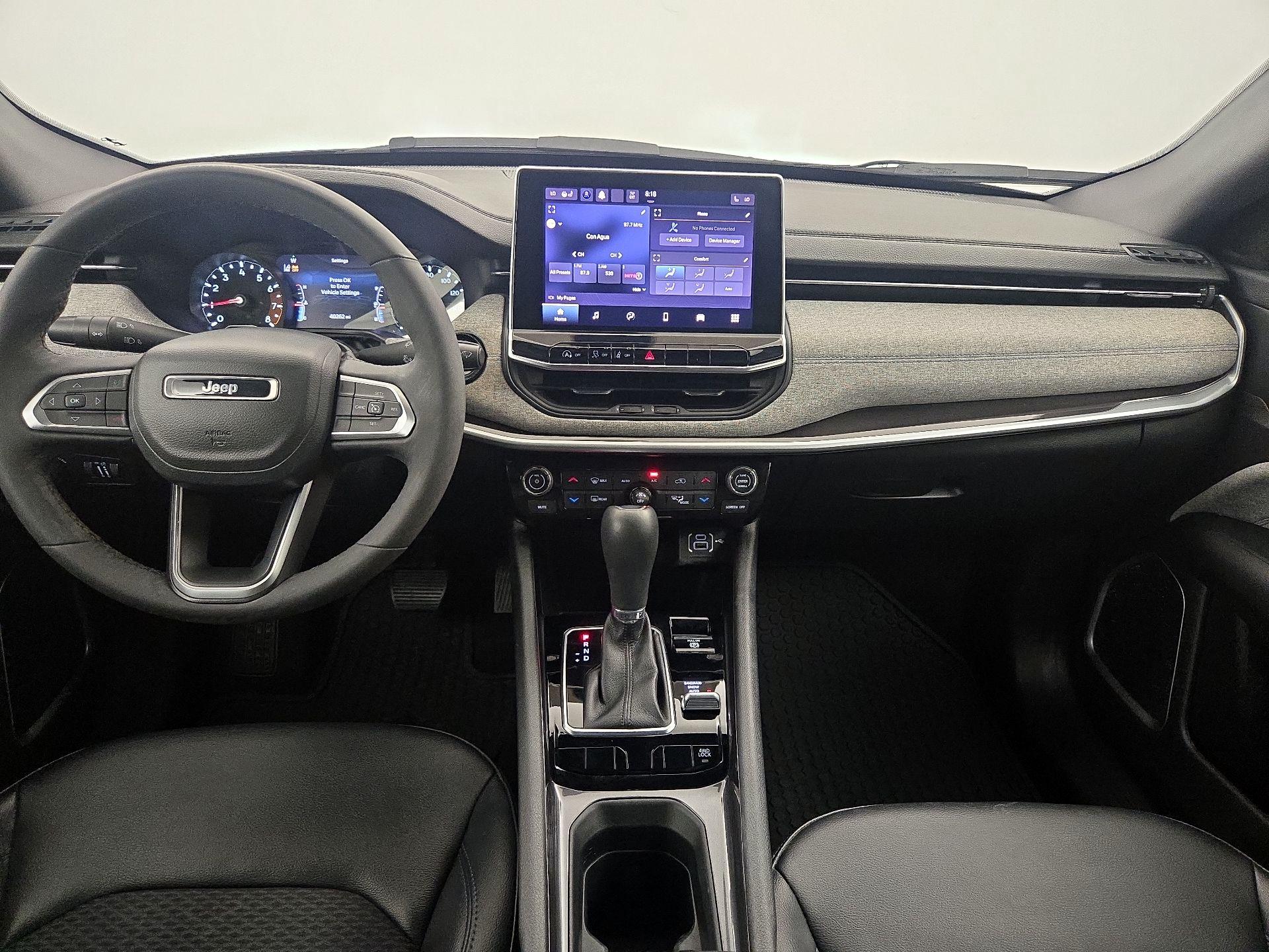 Thumbnail: 2023 Jeep Compass - 9