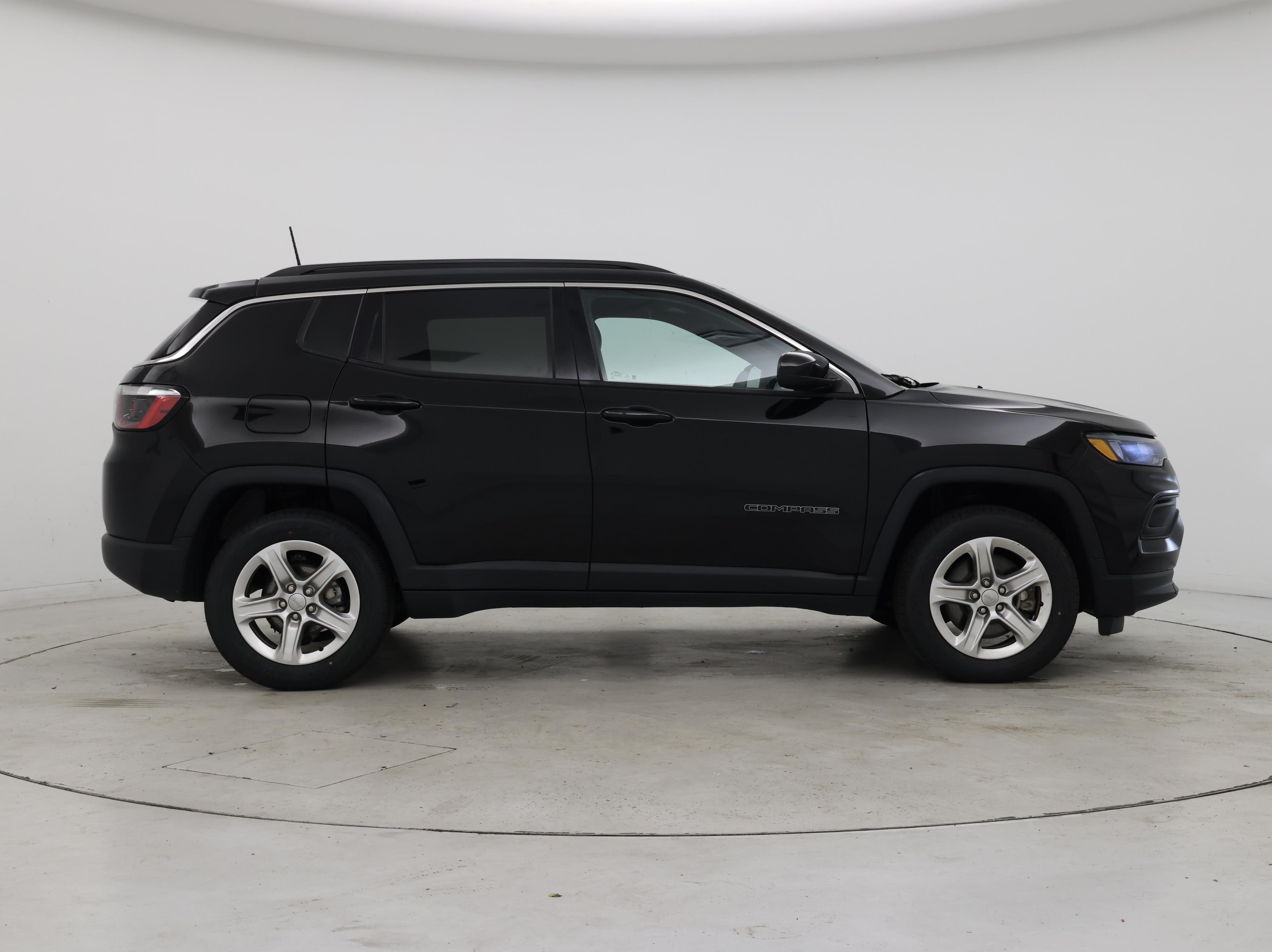 Thumbnail: 2023 Jeep Compass - 7