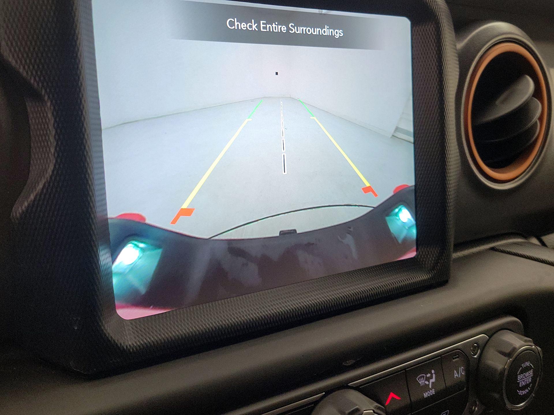 Thumbnail: 2023 Jeep Gladiator - 14