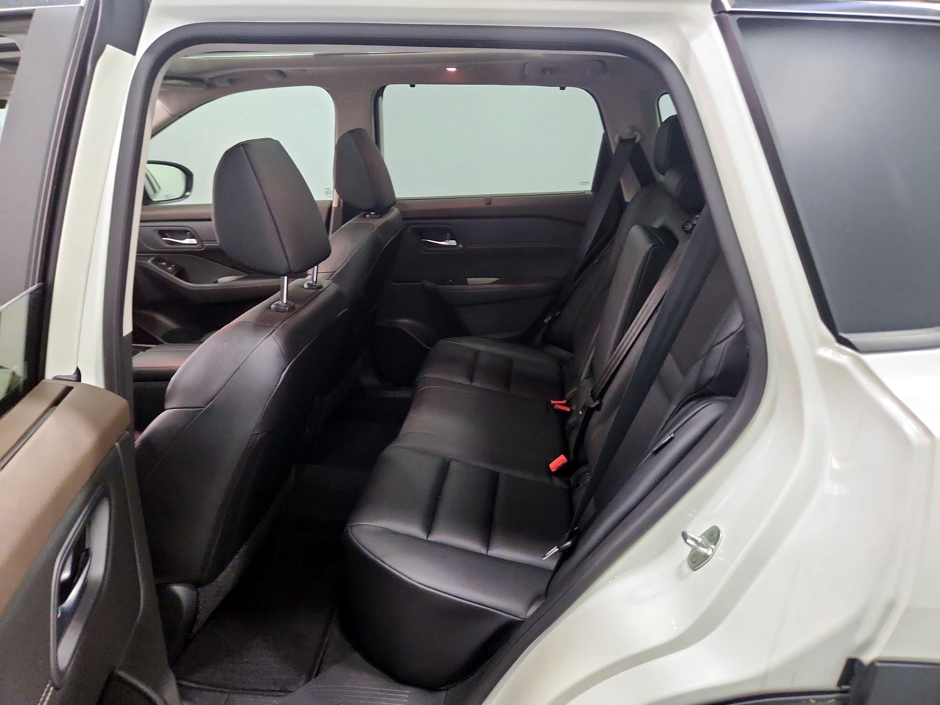 Thumbnail: 2023 Nissan Rogue - 20
