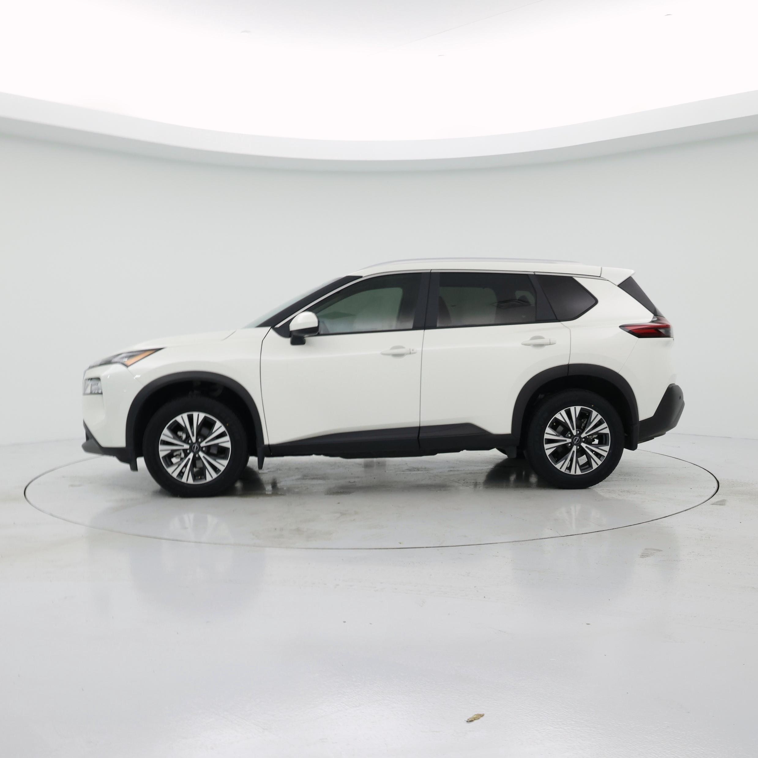 Thumbnail: 2023 Nissan Rogue - 3