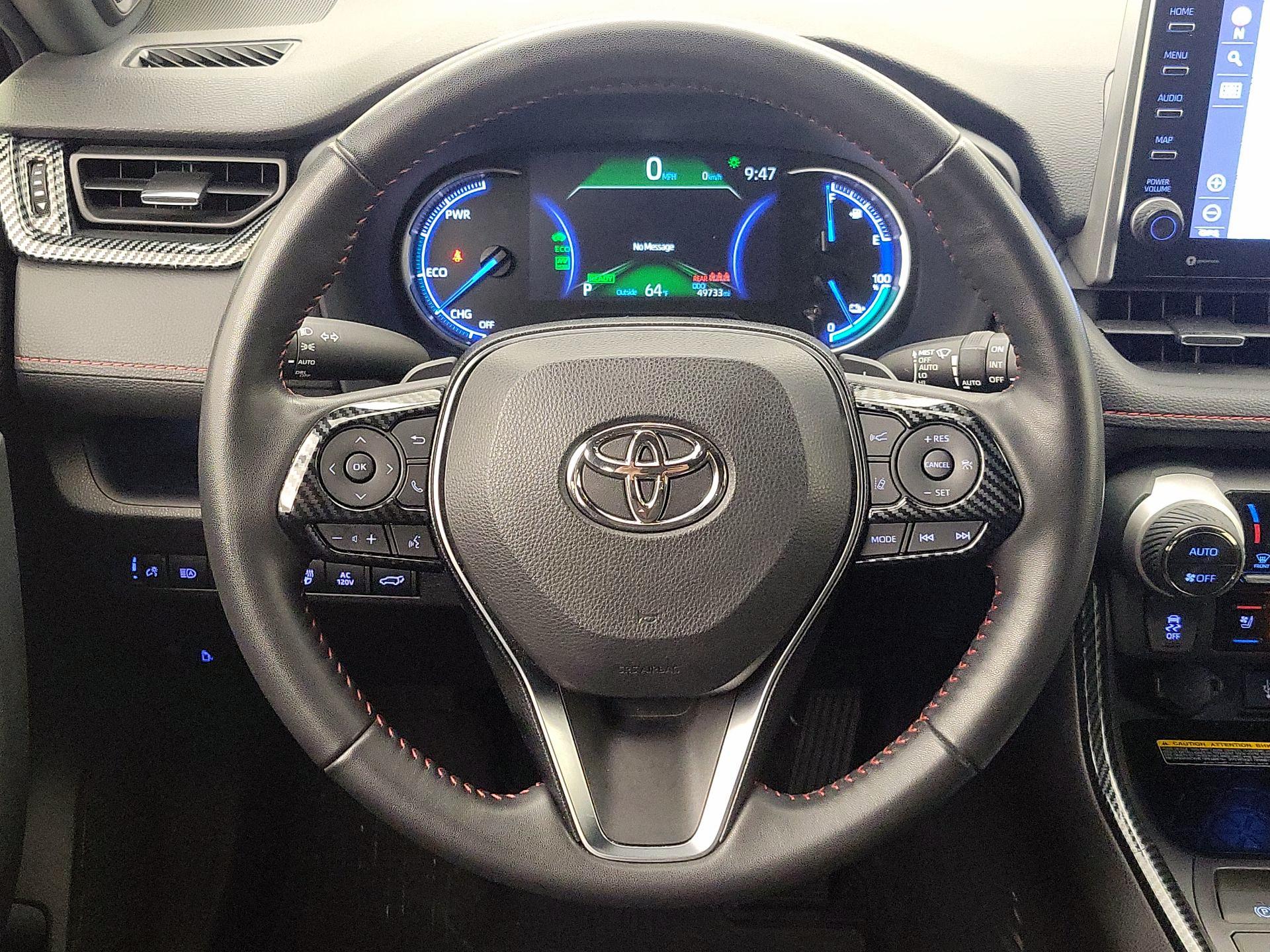 Thumbnail: 2021 Toyota RAV4 - 10