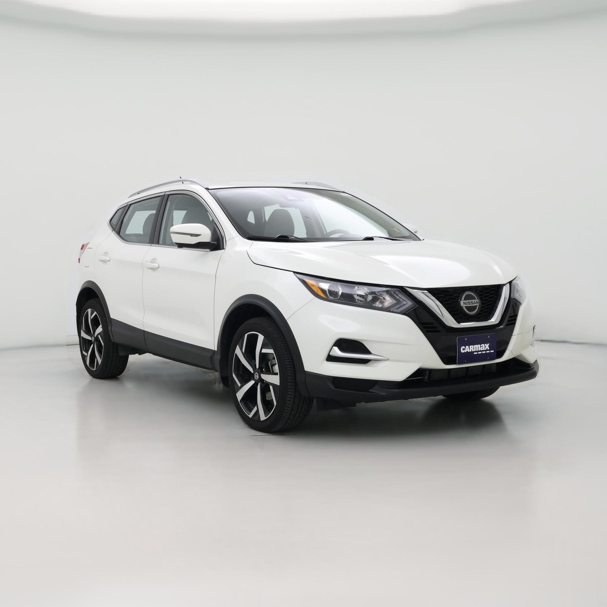 Thumbnail: 2022 Nissan Rogue Sport - 1