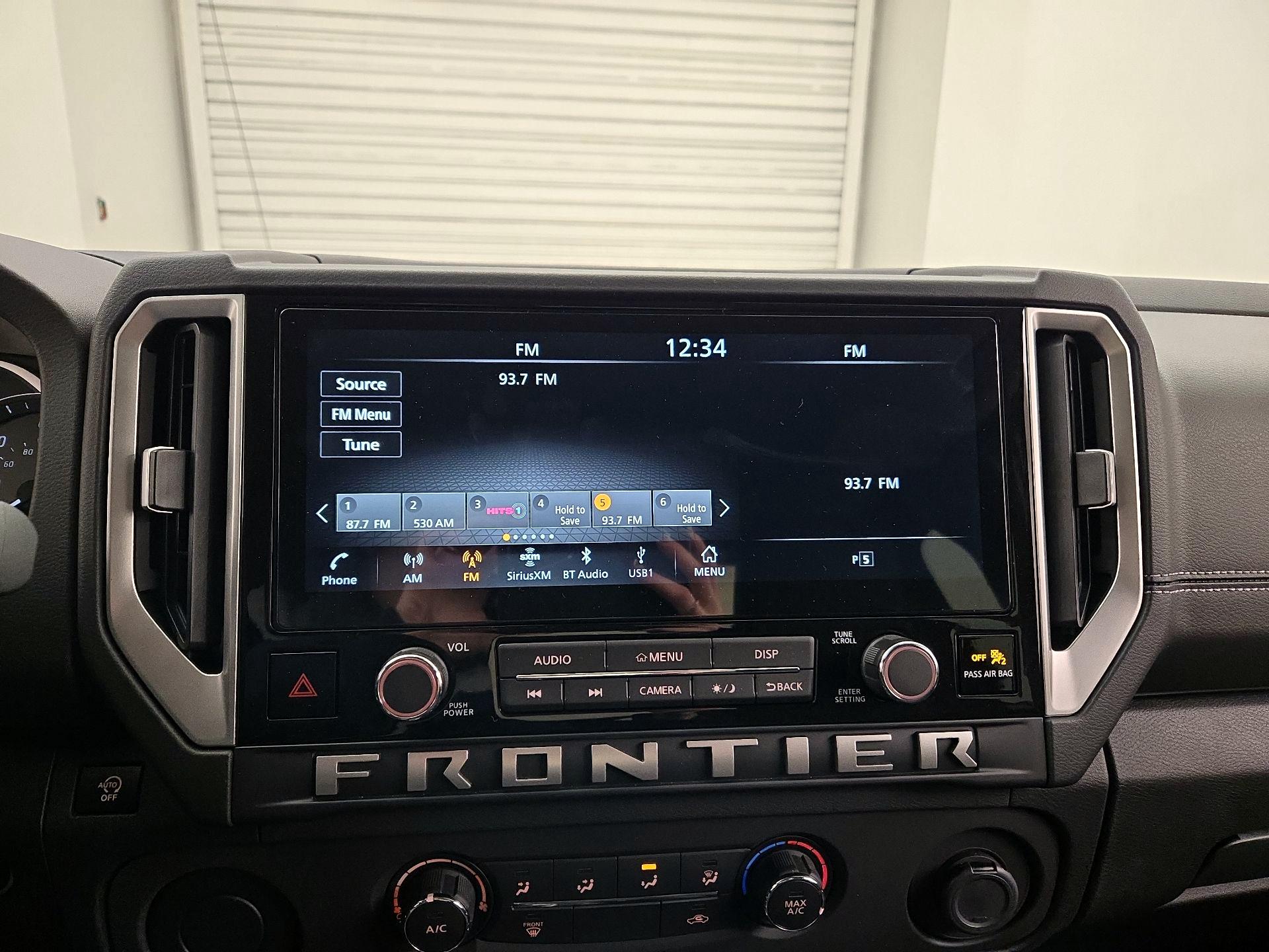 Thumbnail: 2025 Nissan Frontier - 15