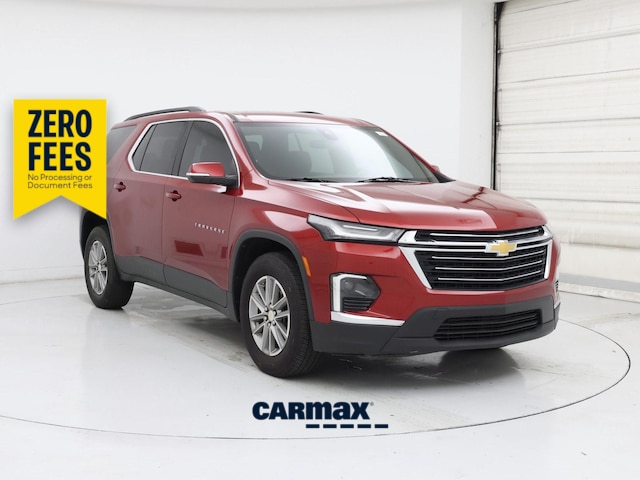 Red 2023 Chevrolet Traverse SUV / Crossover Front-Wheel Drive Automatic