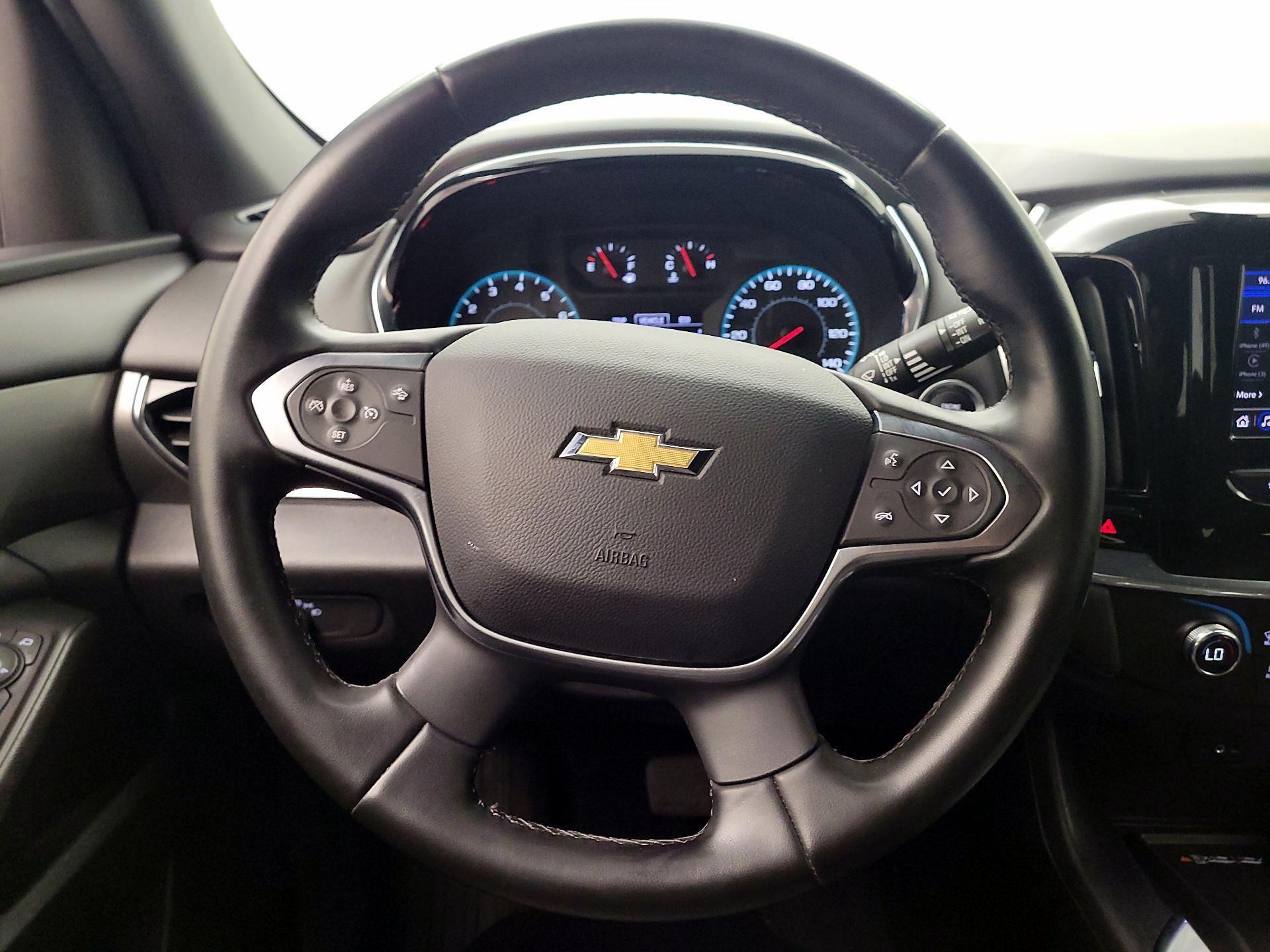 Thumbnail: 2023 Chevrolet Traverse - 10