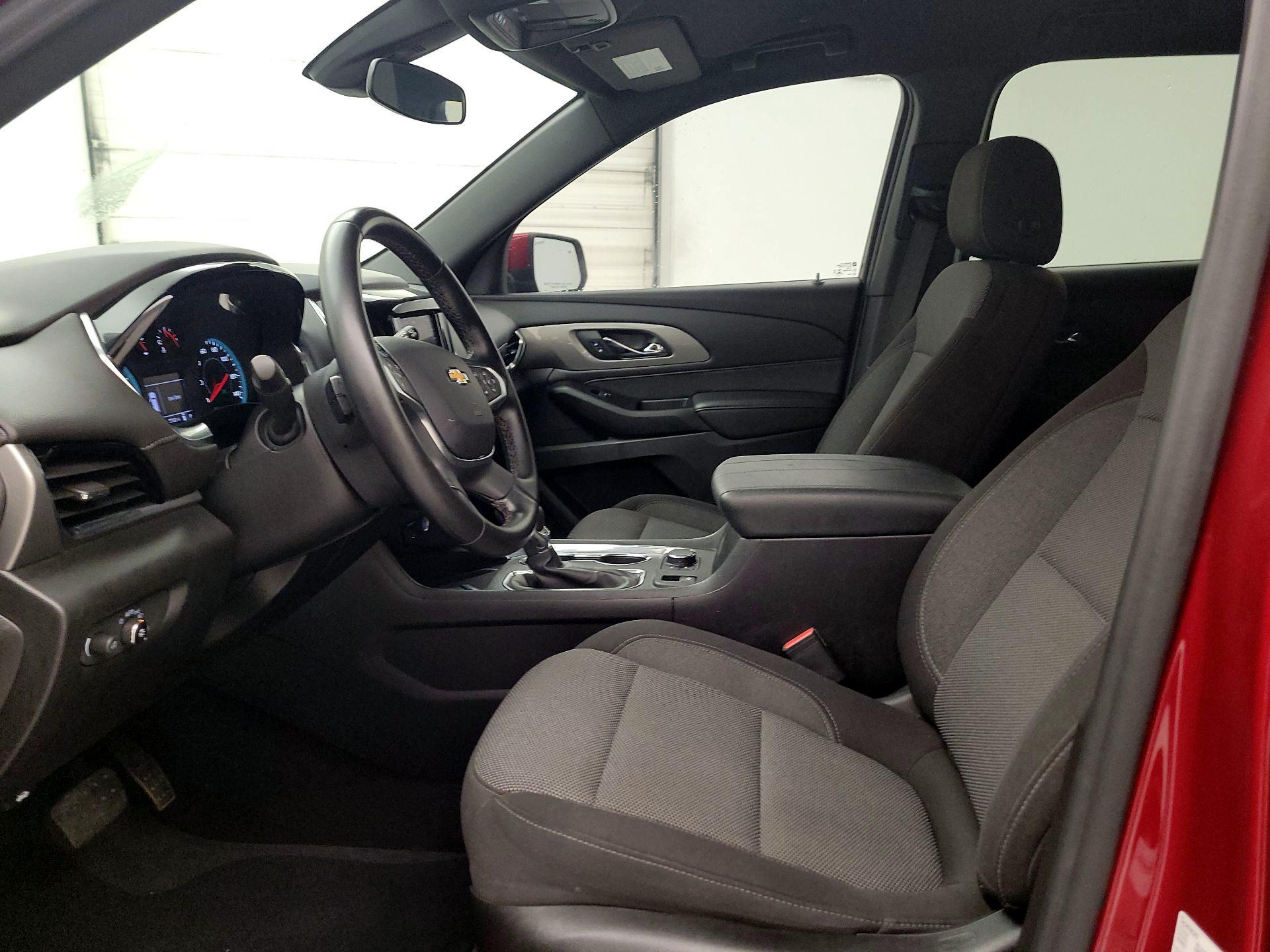 Thumbnail: 2023 Chevrolet Traverse - 11