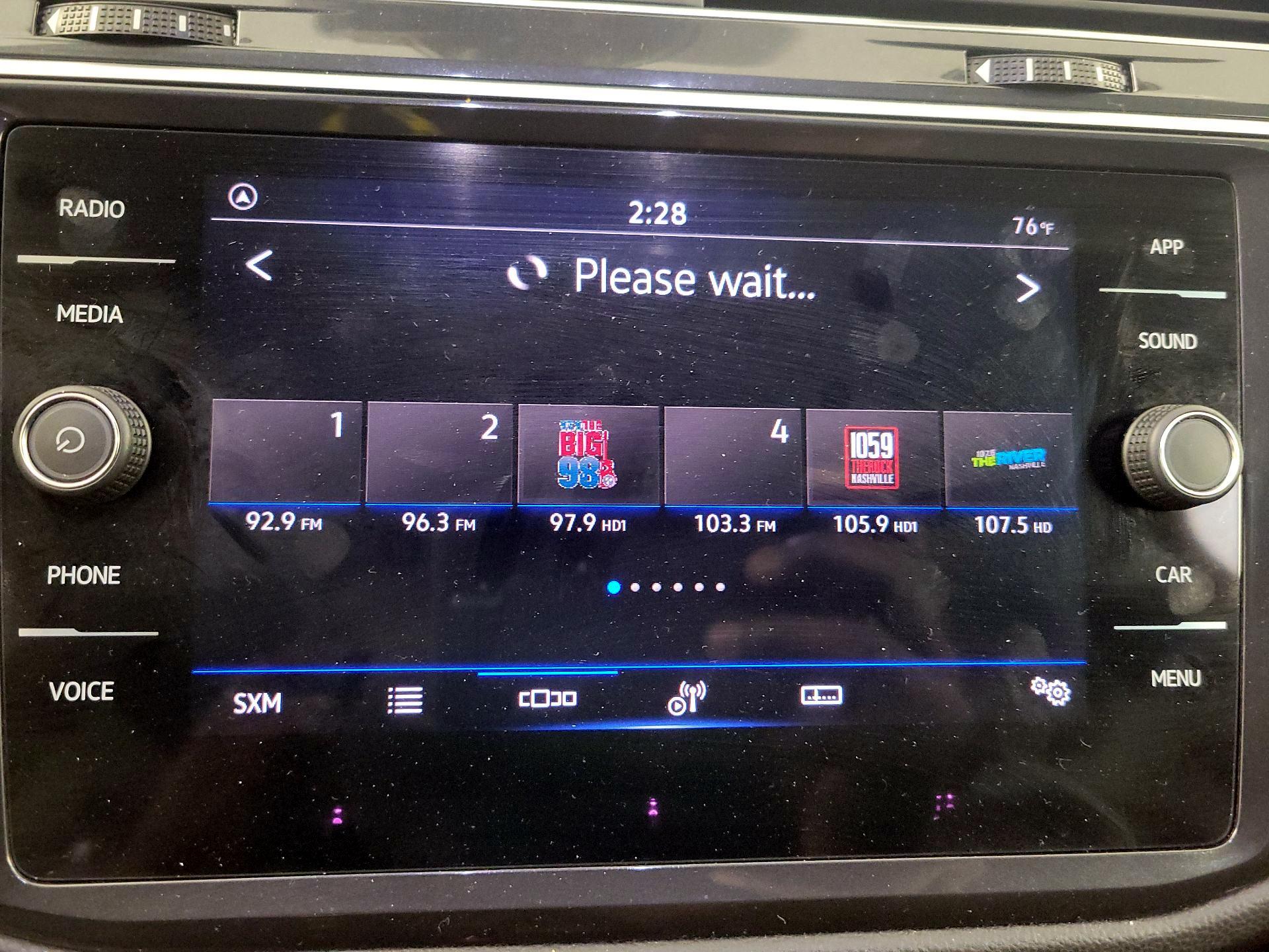 Thumbnail: 2024 Volkswagen Tiguan - 15