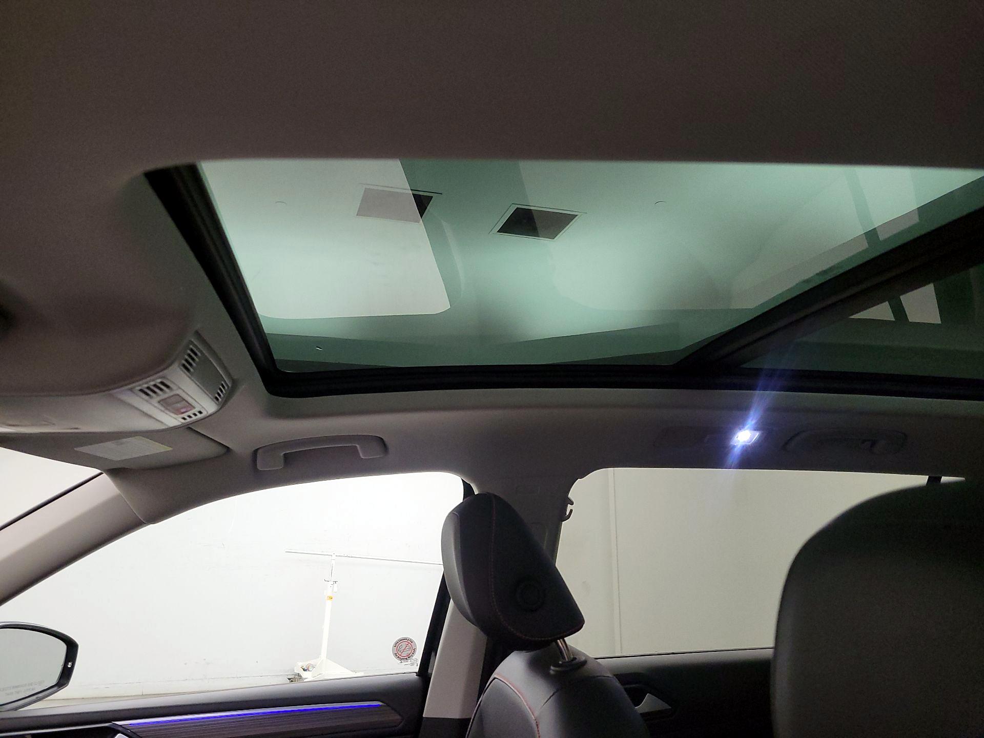 Thumbnail: 2024 Volkswagen Tiguan - 19