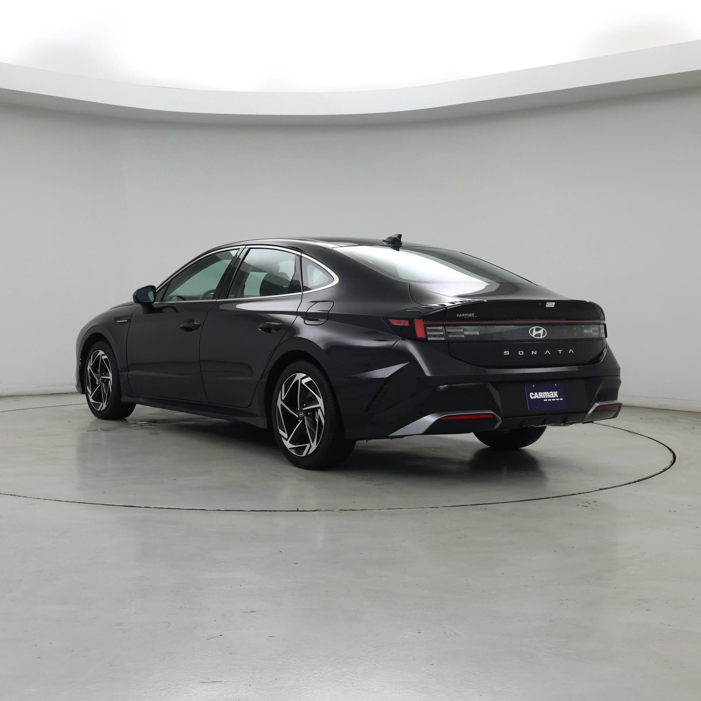 Thumbnail: 2024 Hyundai Sonata - 2