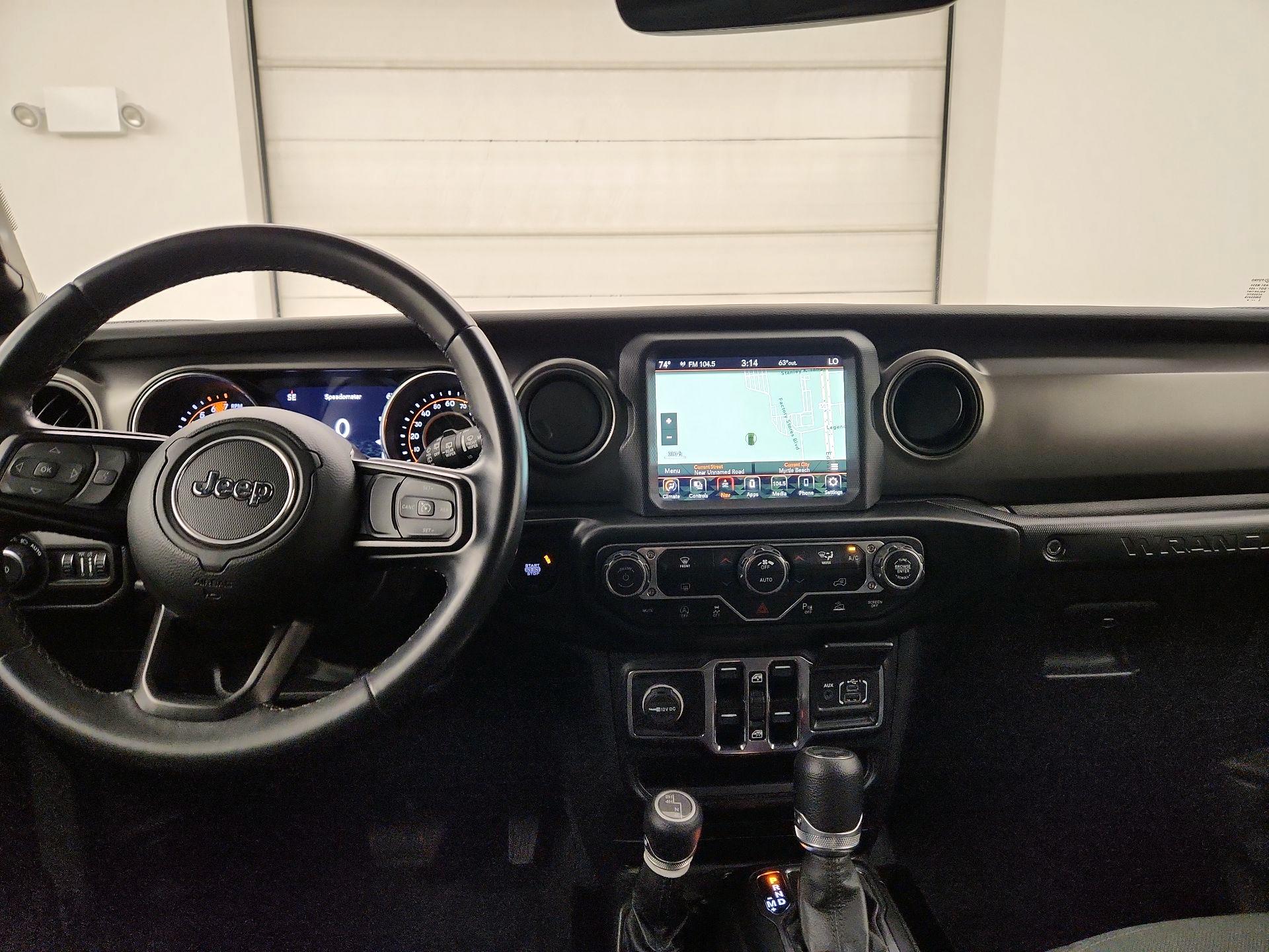 Thumbnail: 2022 Jeep Wrangler - 9