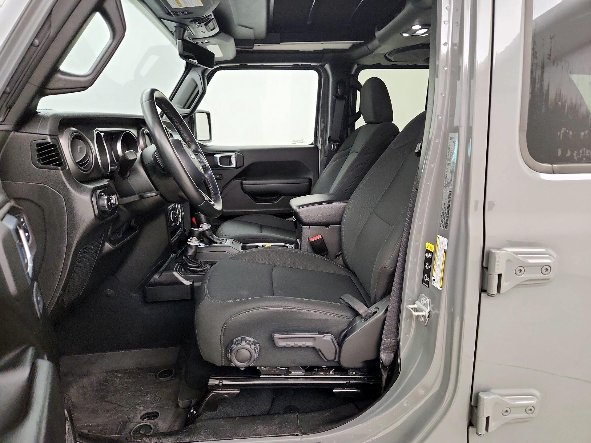 Thumbnail: 2022 Jeep Wrangler - 11