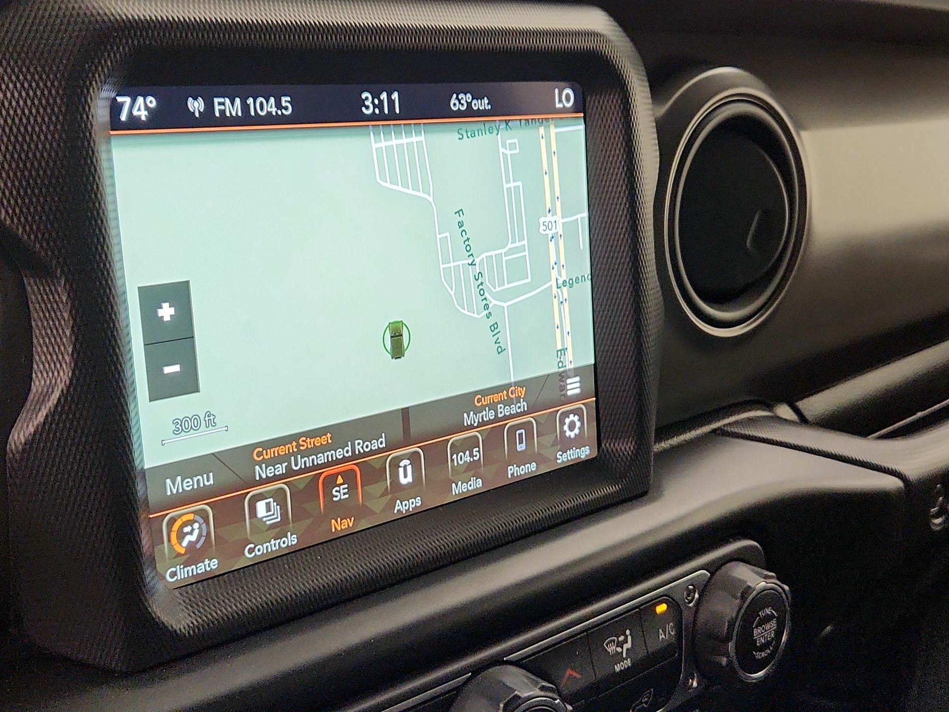 Thumbnail: 2022 Jeep Wrangler - 14