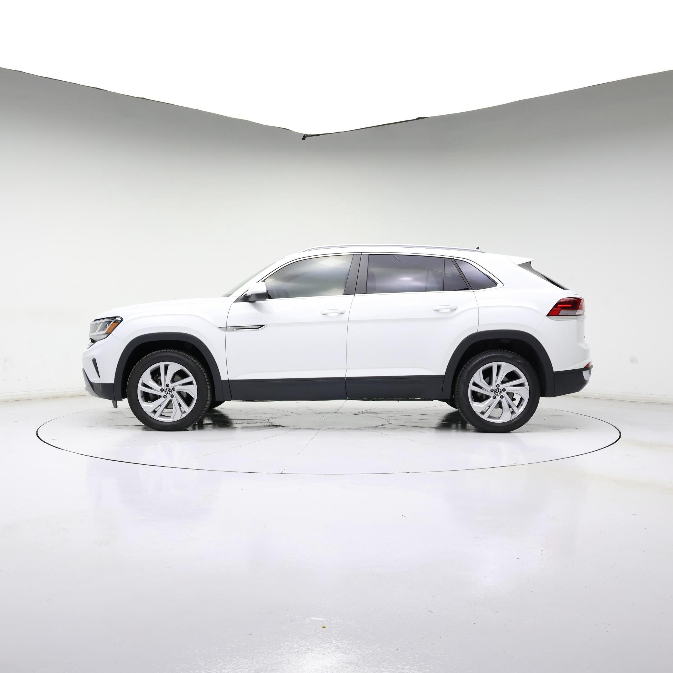 Thumbnail: 2020 Volkswagen Atlas - 3