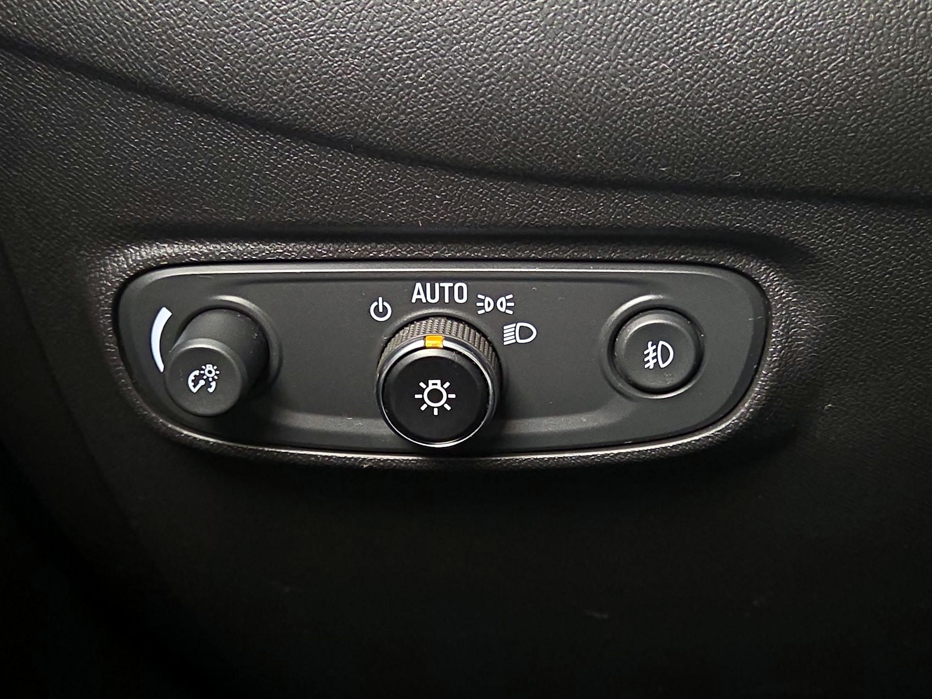 Thumbnail: 2021 Chevrolet Equinox - 13