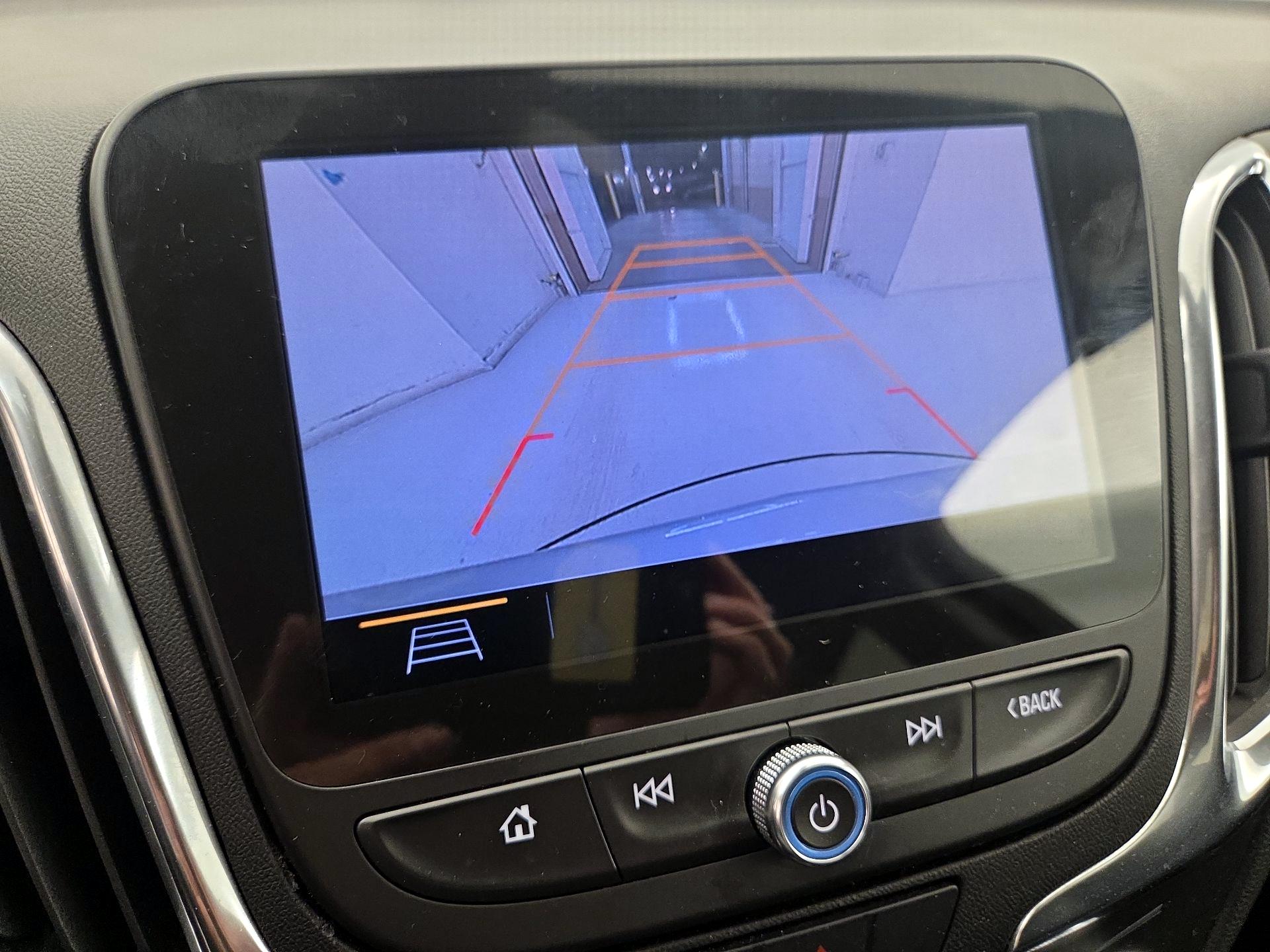 Thumbnail: 2021 Chevrolet Equinox - 14