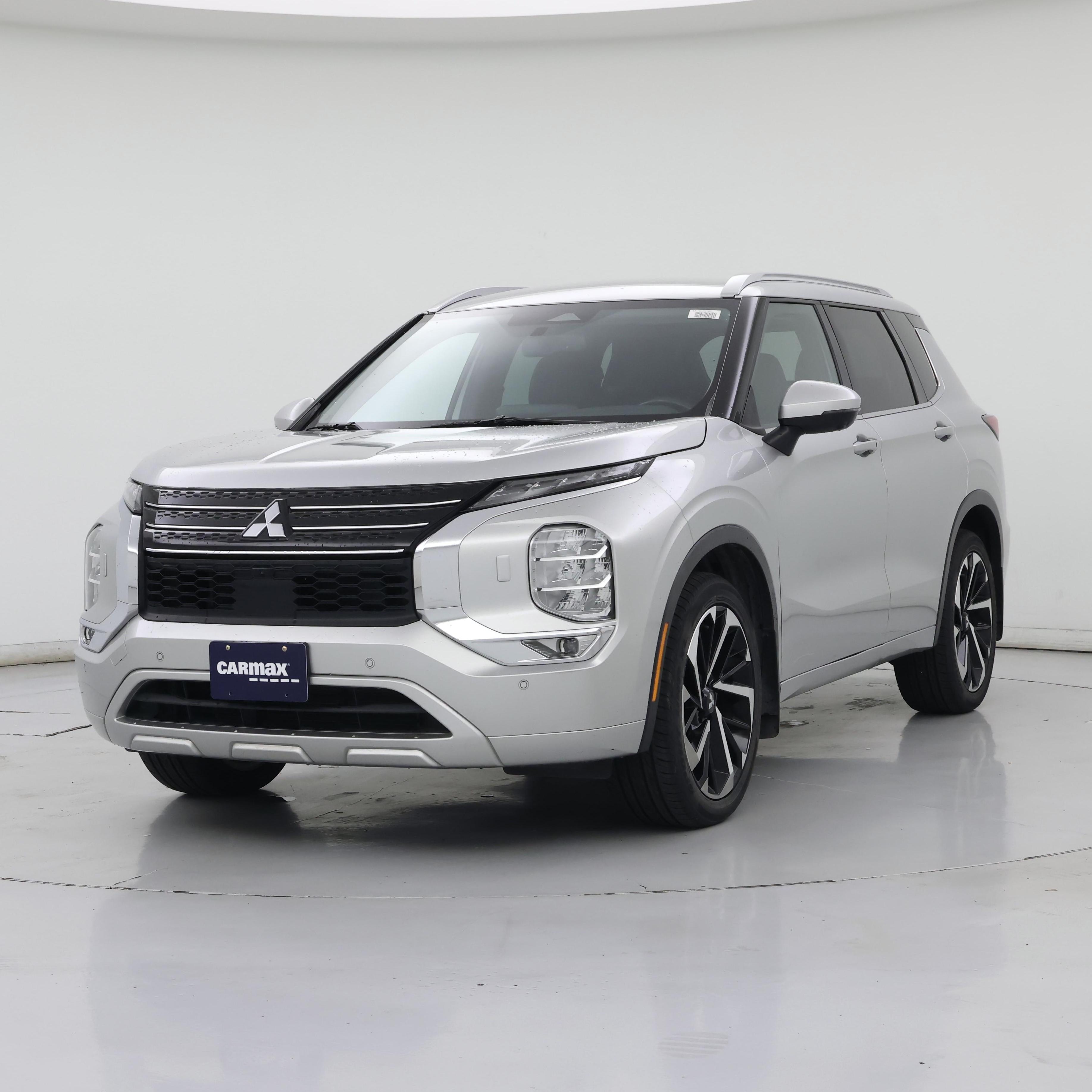 Thumbnail: 2022 Mitsubishi Outlander - 4