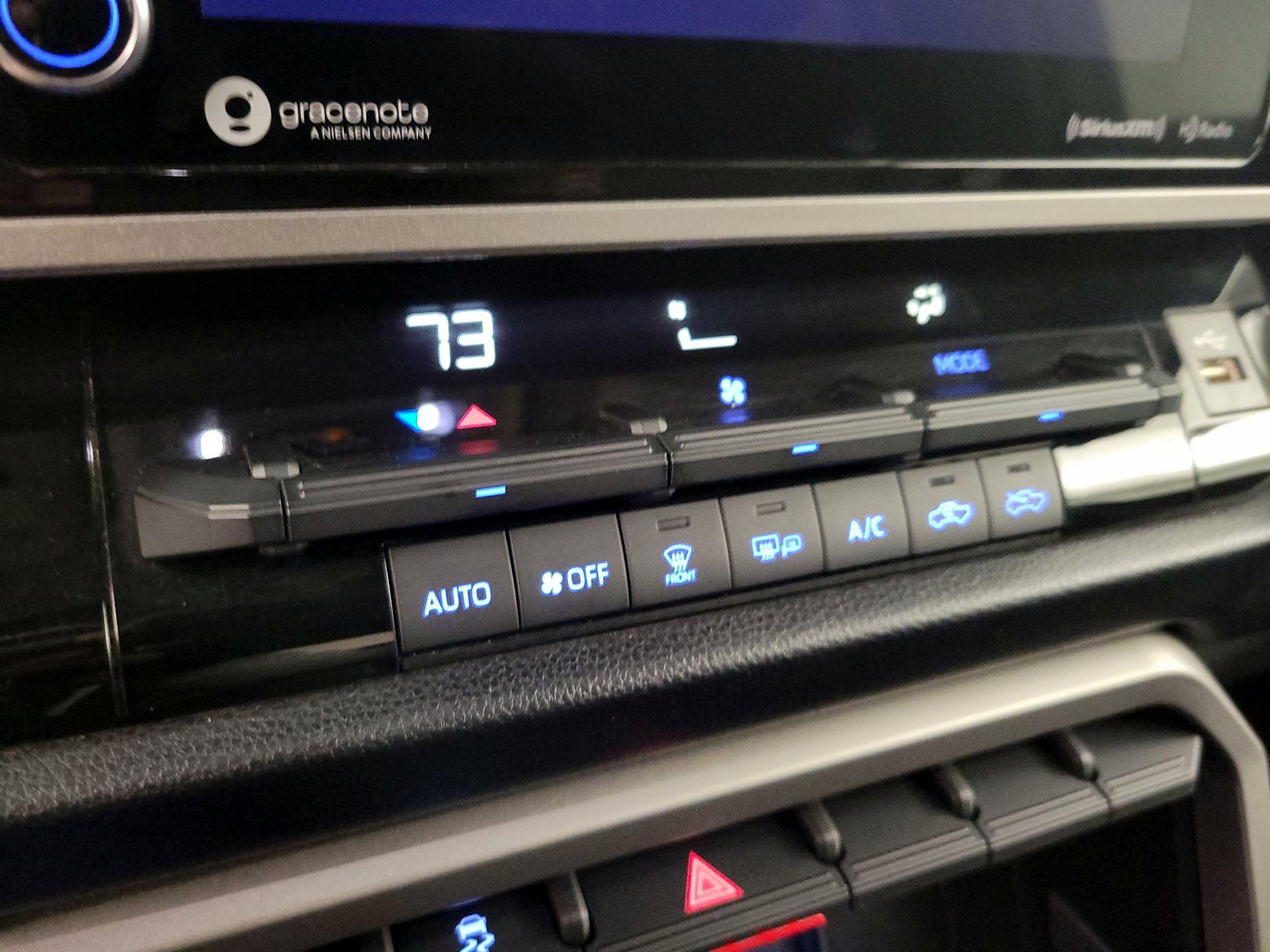 Thumbnail: 2022 Toyota Tundra - 16