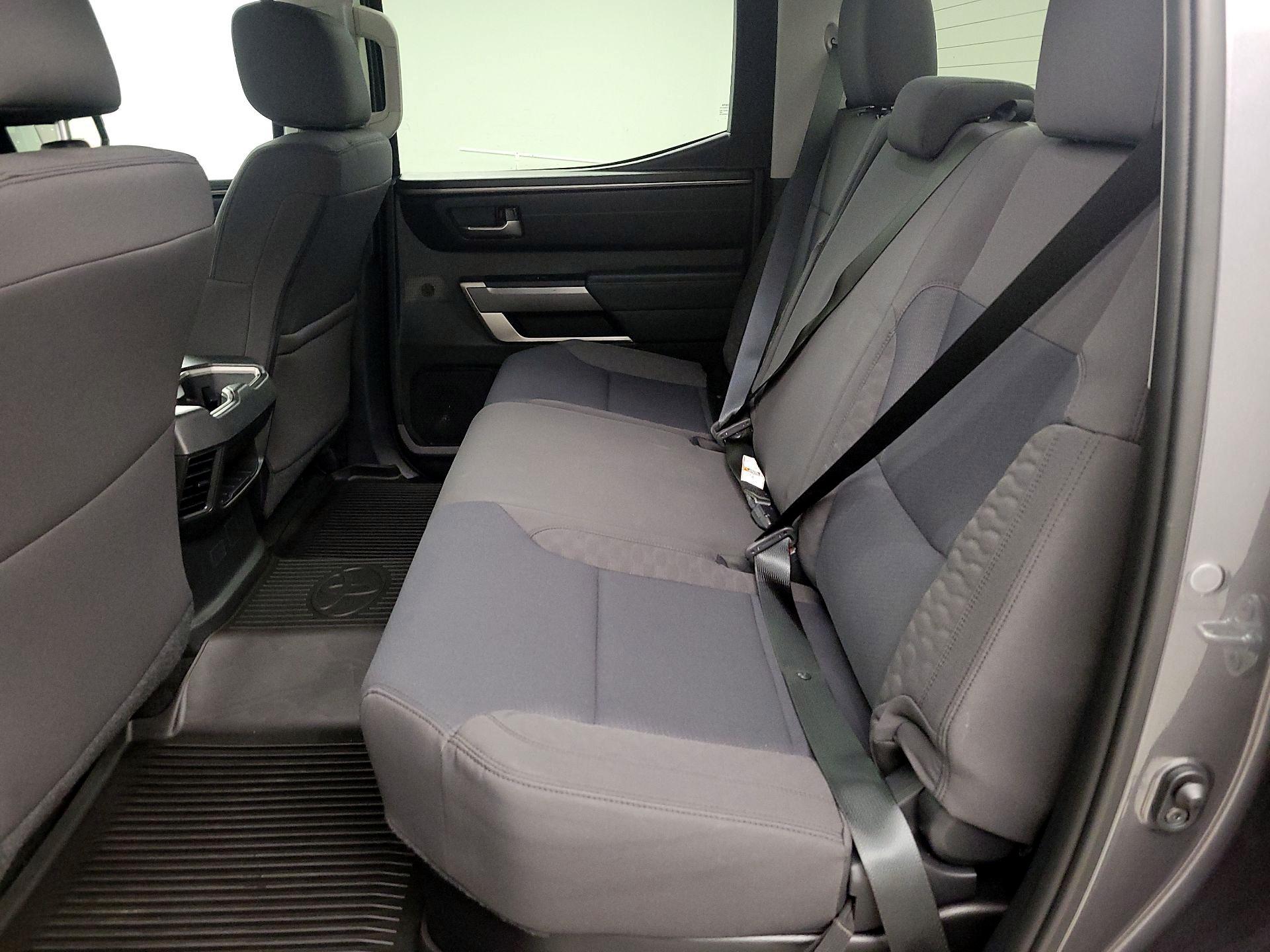 Thumbnail: 2022 Toyota Tundra - 19