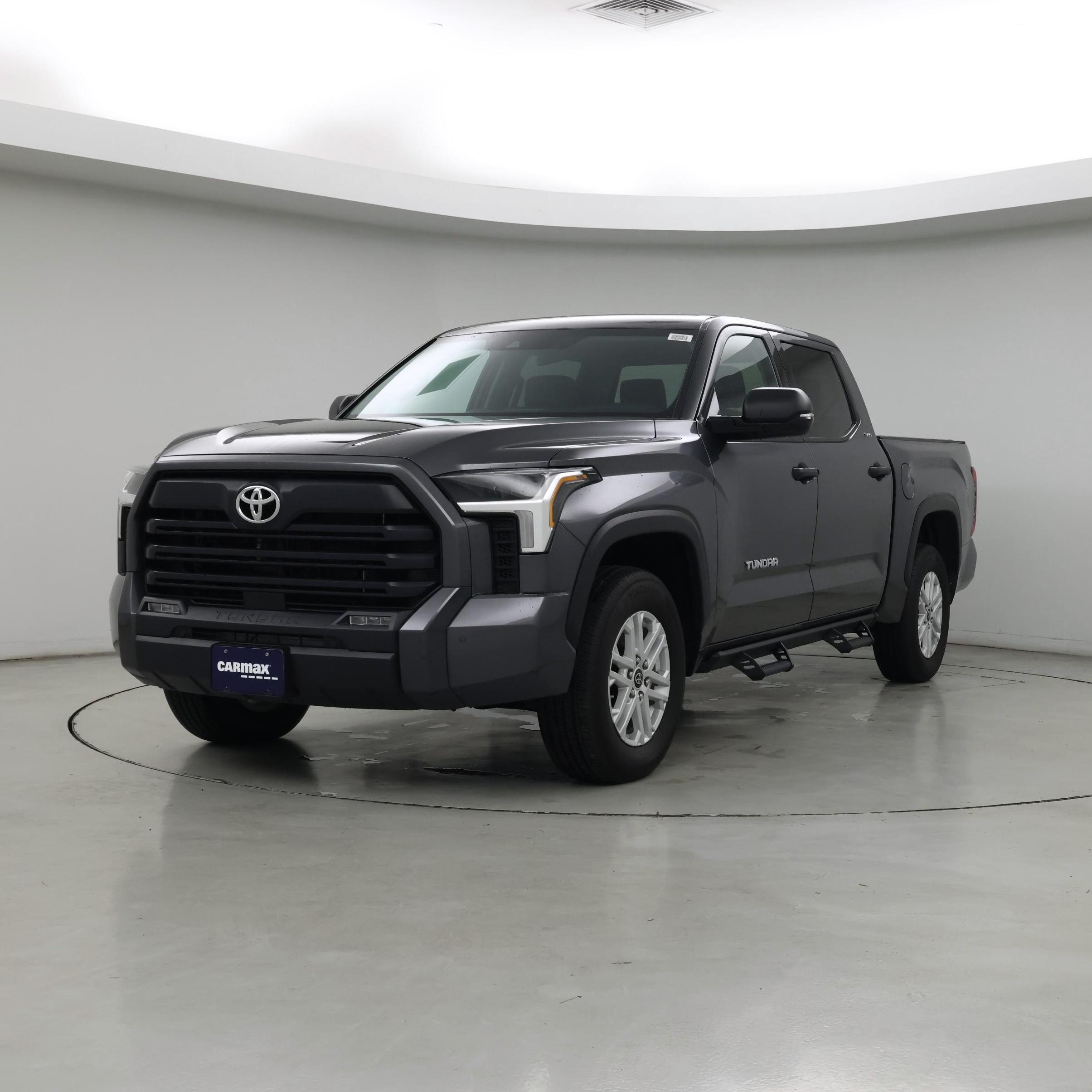 Thumbnail: 2022 Toyota Tundra - 4