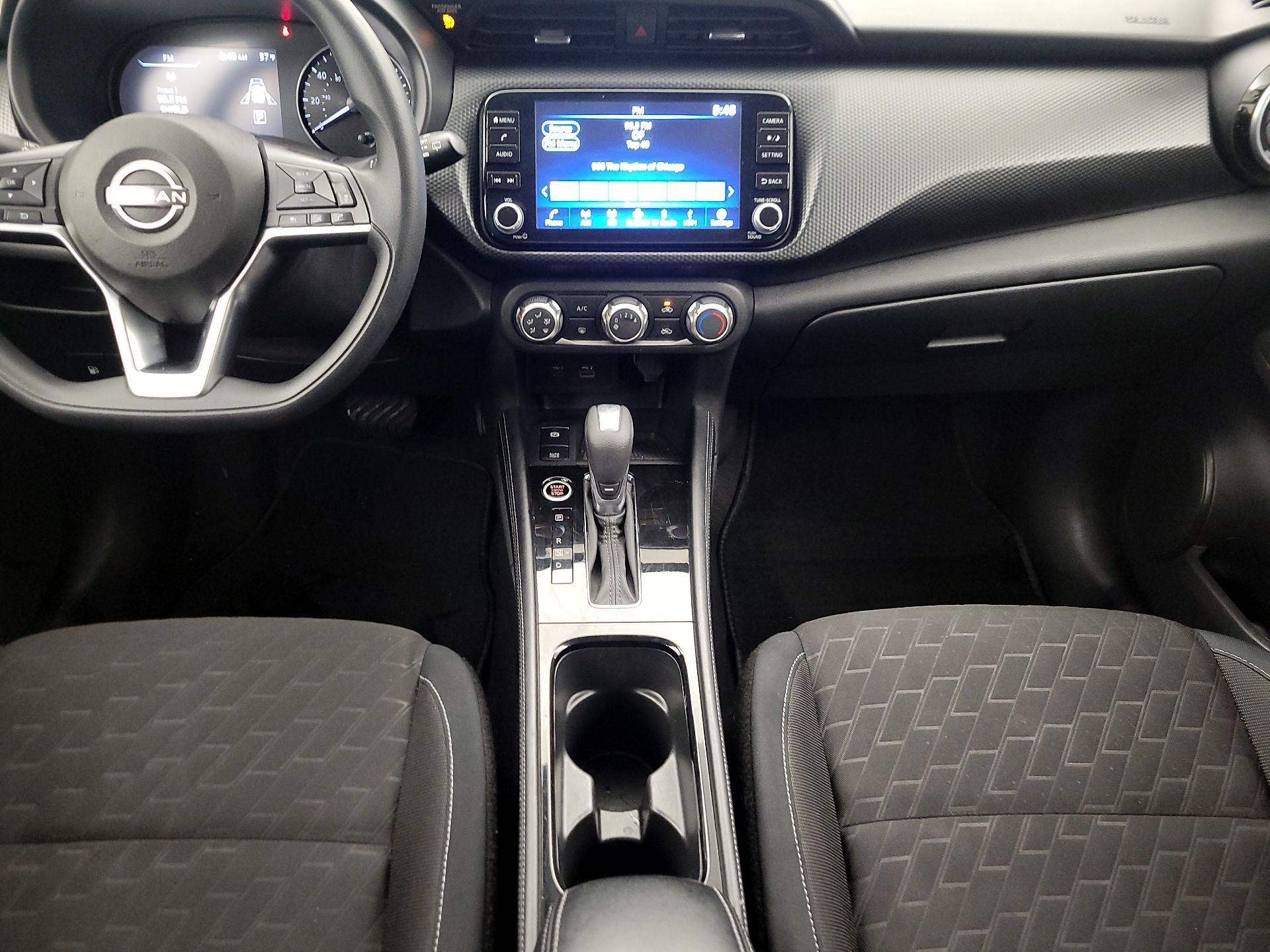 Thumbnail: 2023 Nissan Kicks - 16