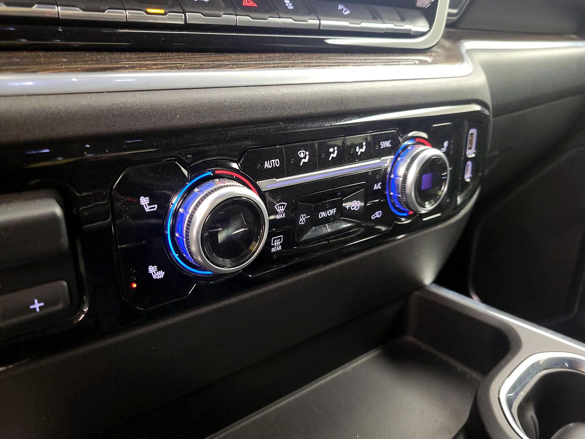 Thumbnail: 2023 GMC Sierra 1500 - 17