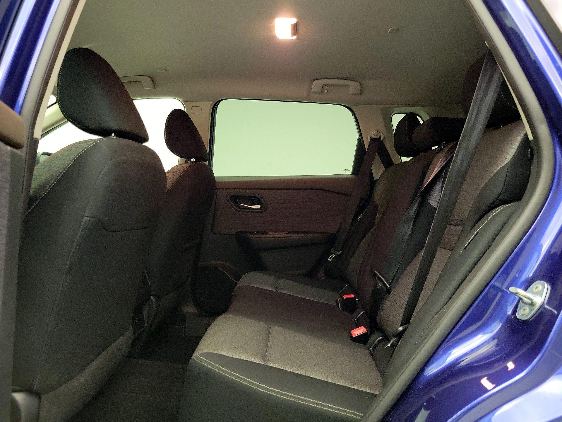 Thumbnail: 2023 Nissan Rogue - 19