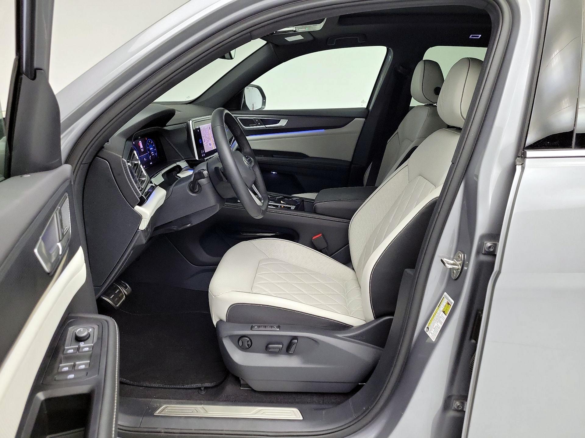 Thumbnail: 2025 Volkswagen Atlas - 11