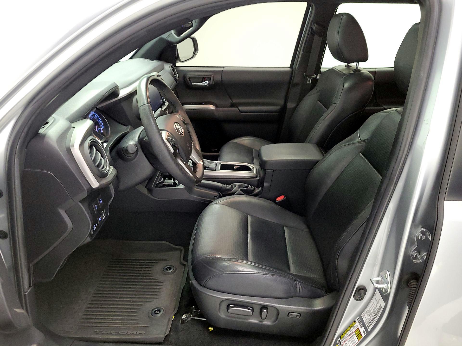 Thumbnail: 2023 Toyota Tacoma - 11