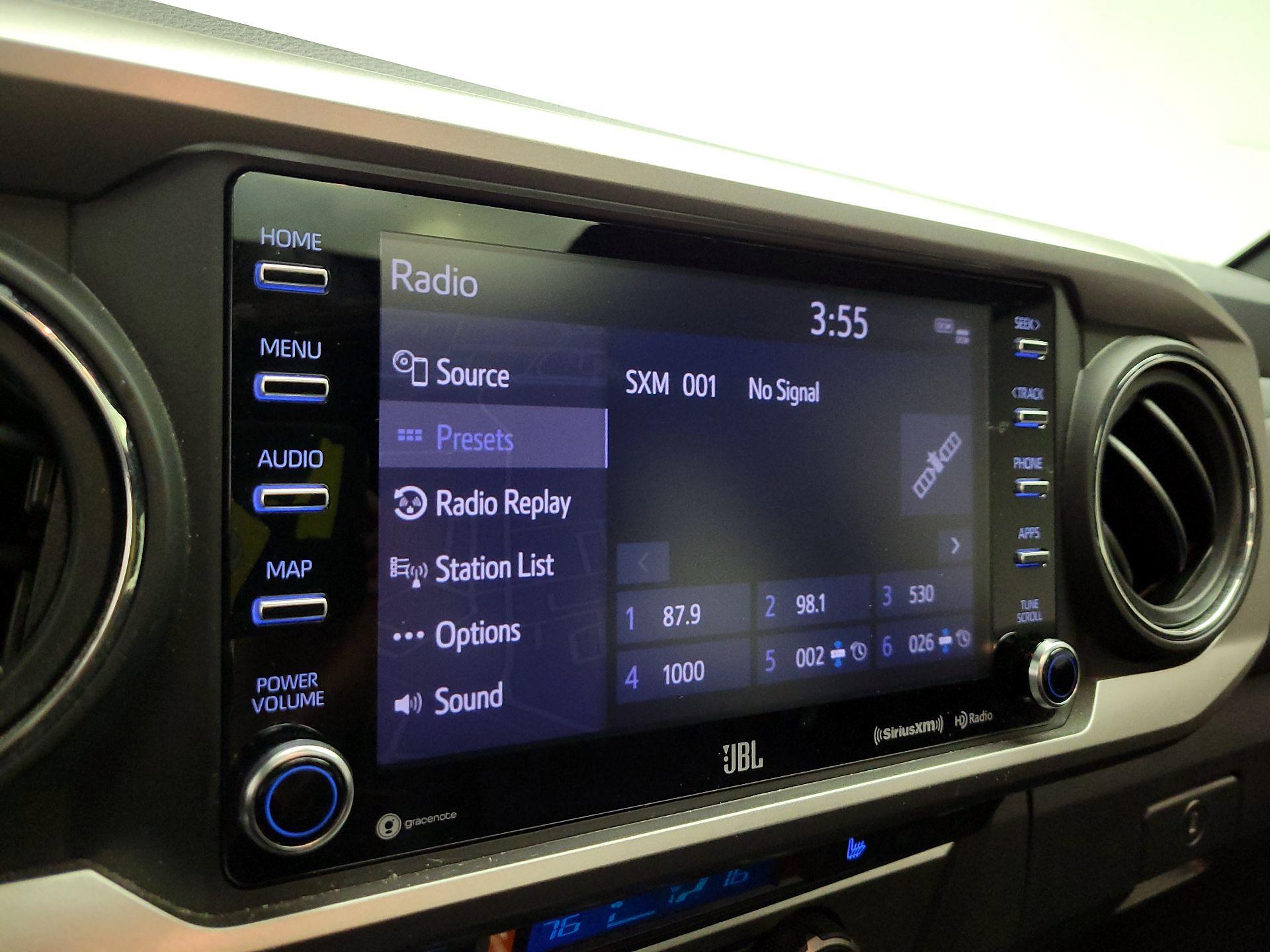 Thumbnail: 2023 Toyota Tacoma - 15