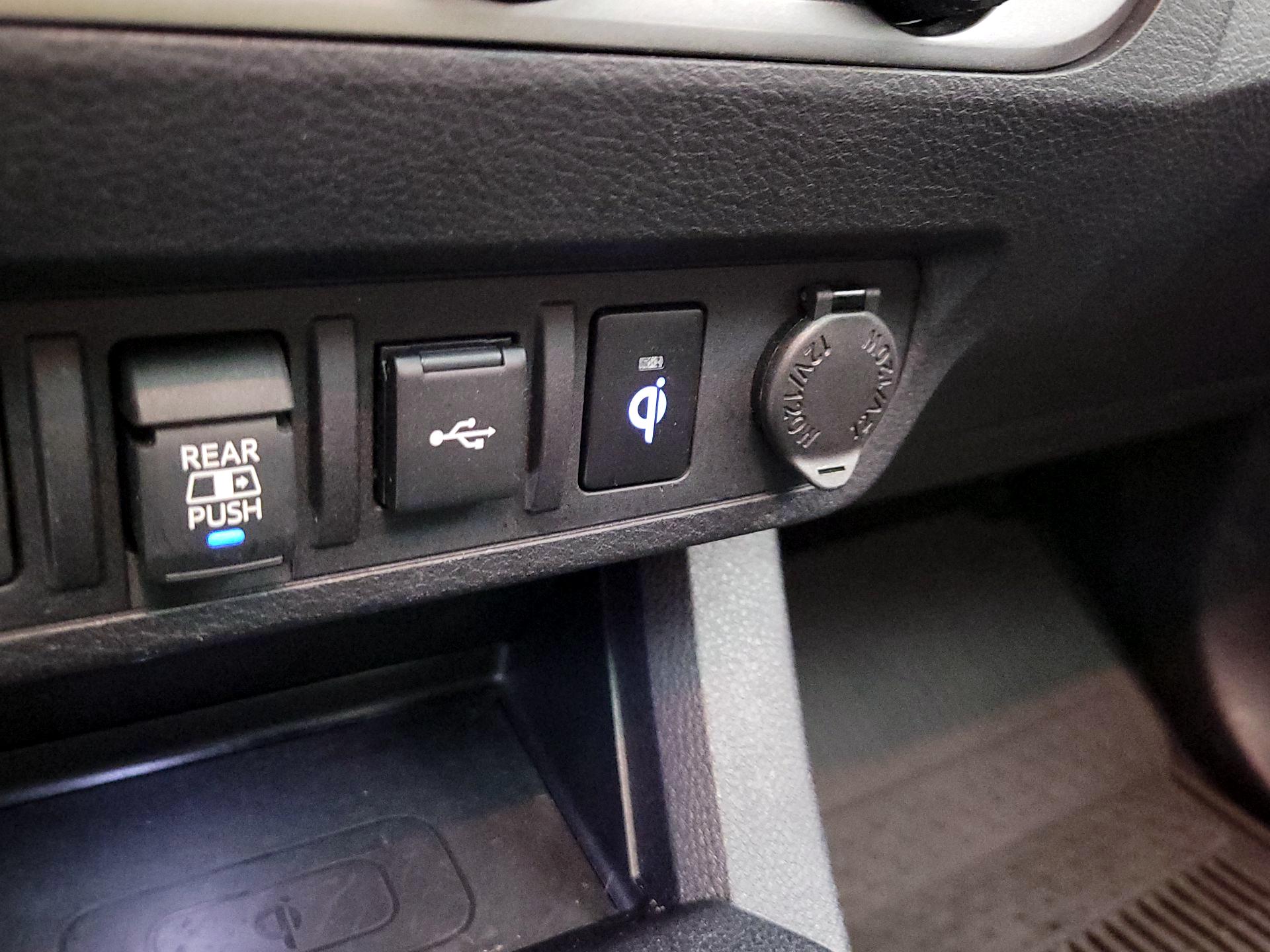 Thumbnail: 2023 Toyota Tacoma - 18