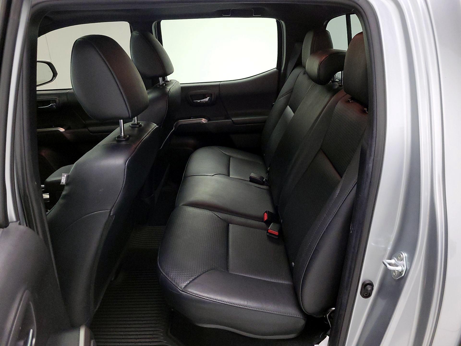 Thumbnail: 2023 Toyota Tacoma - 20