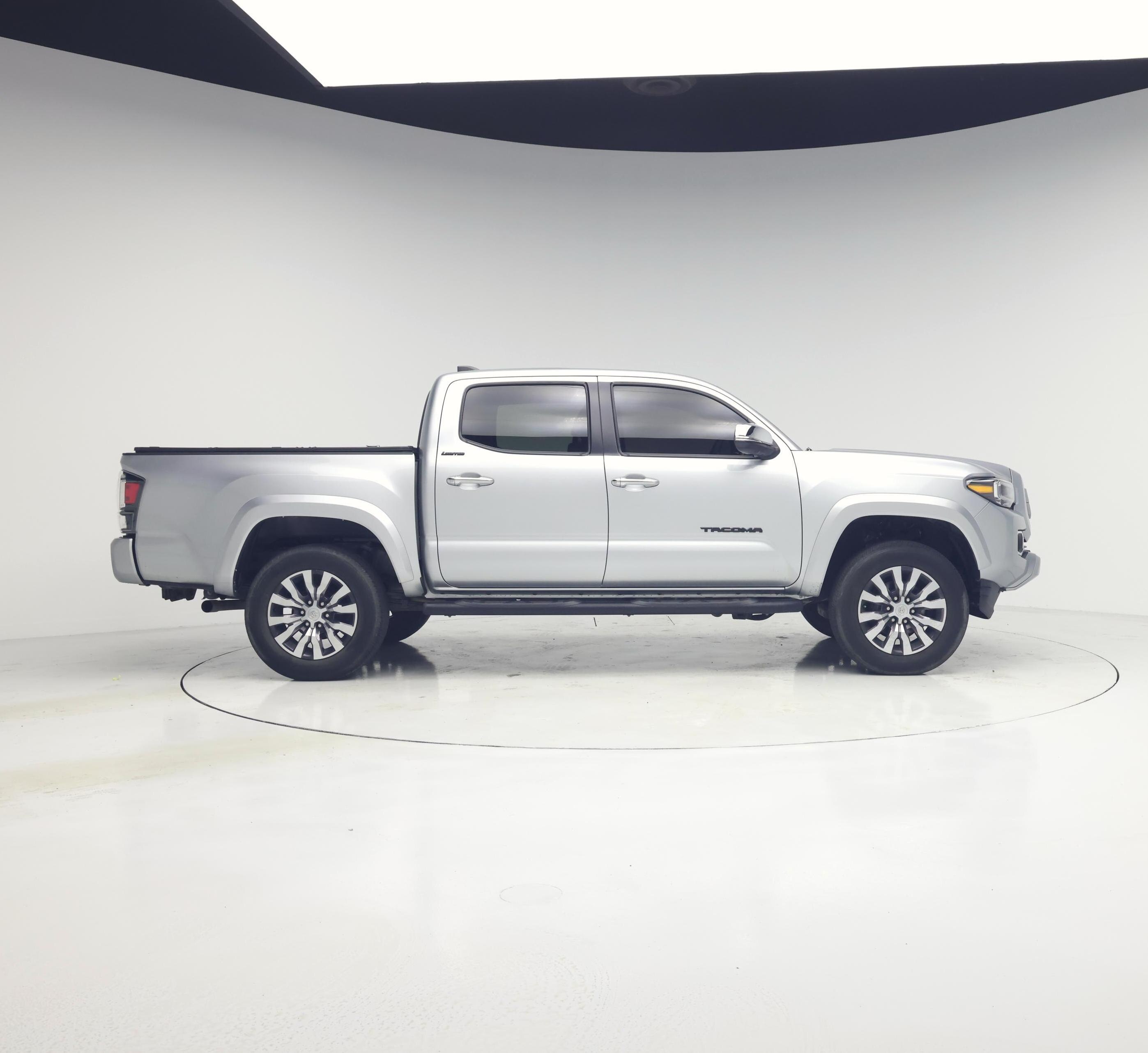 Thumbnail: 2023 Toyota Tacoma - 7