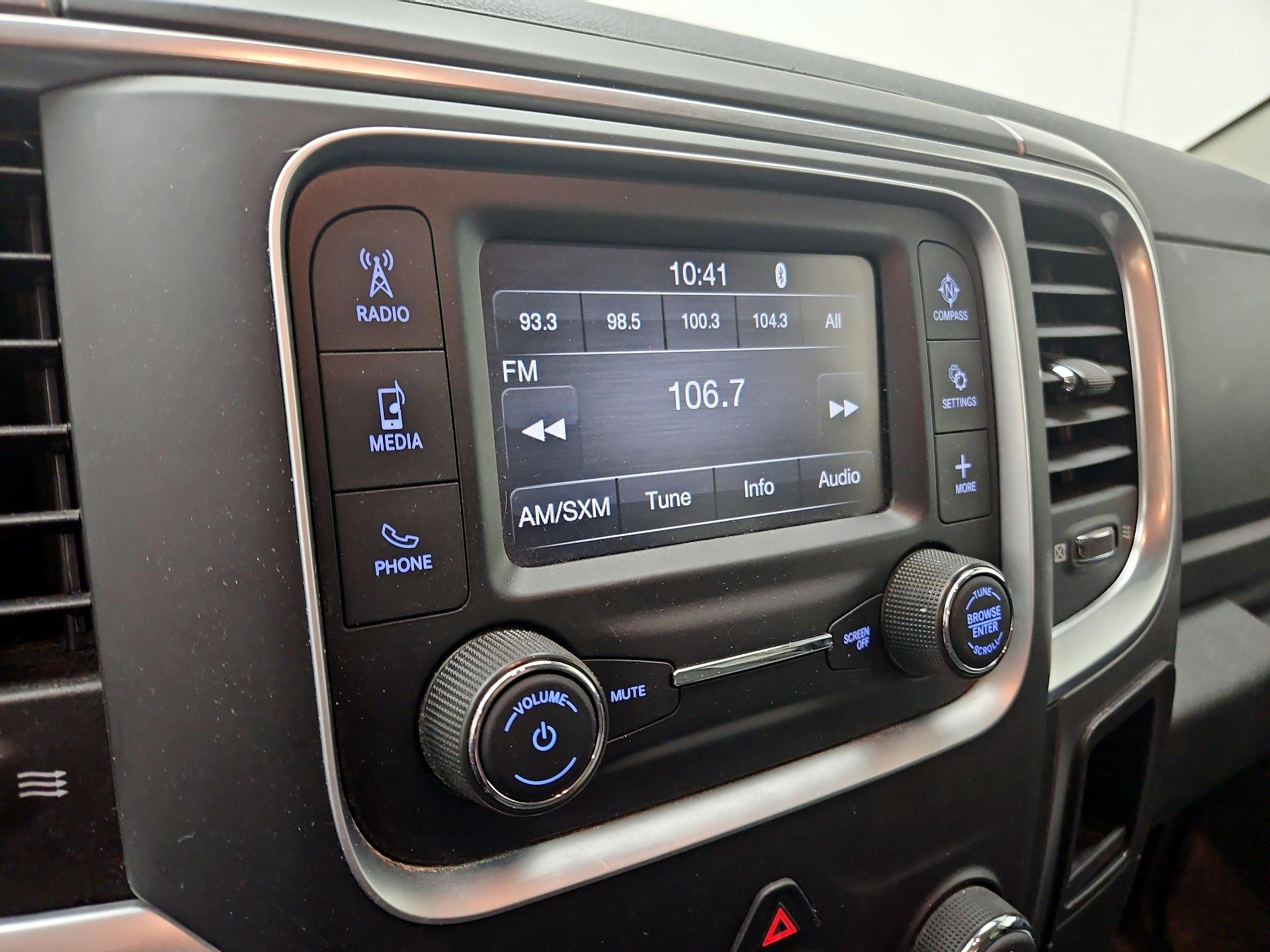 Thumbnail: 2024 RAM 1500 Classic - 13