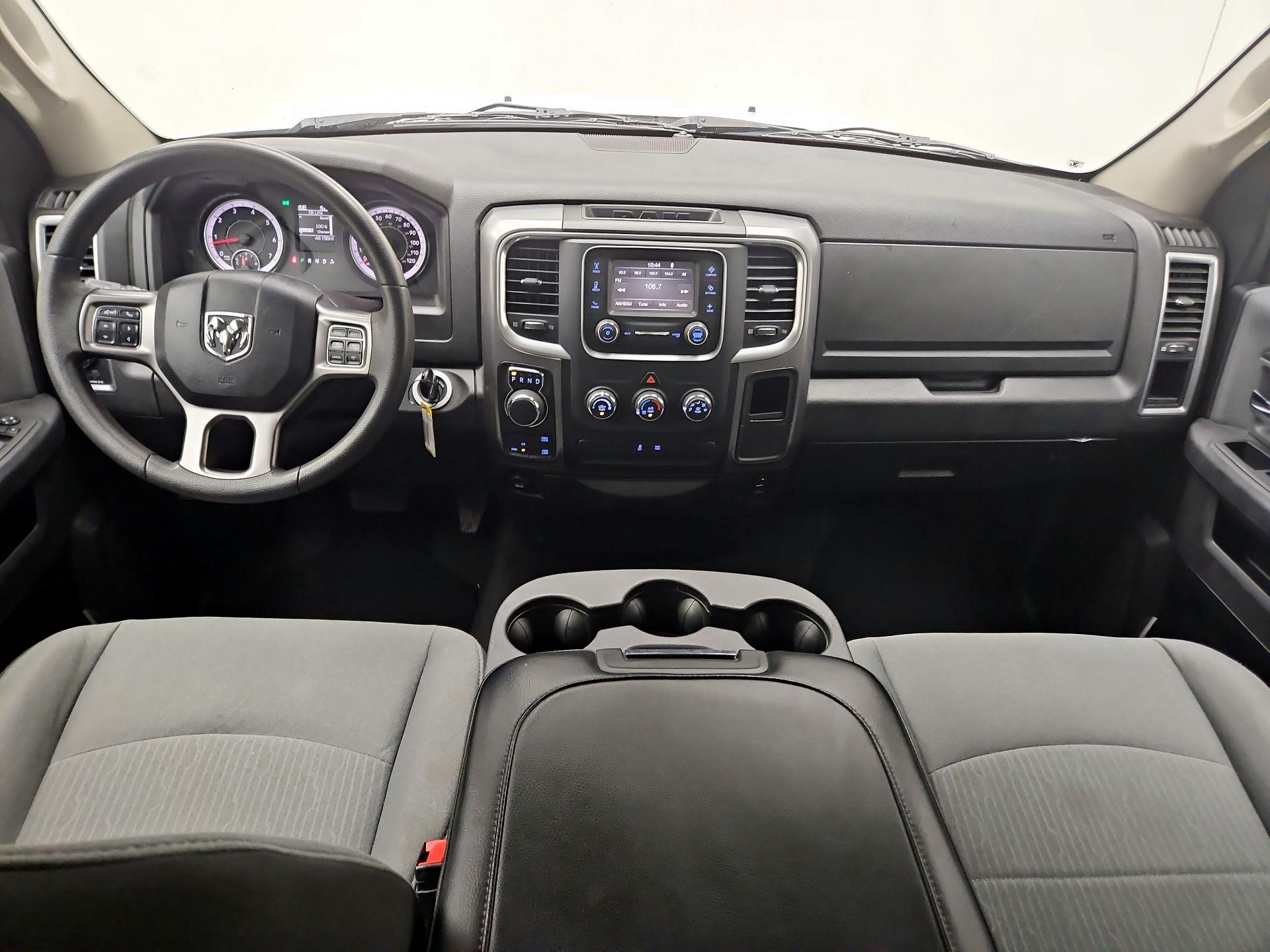 Thumbnail: 2024 RAM 1500 Classic - 8