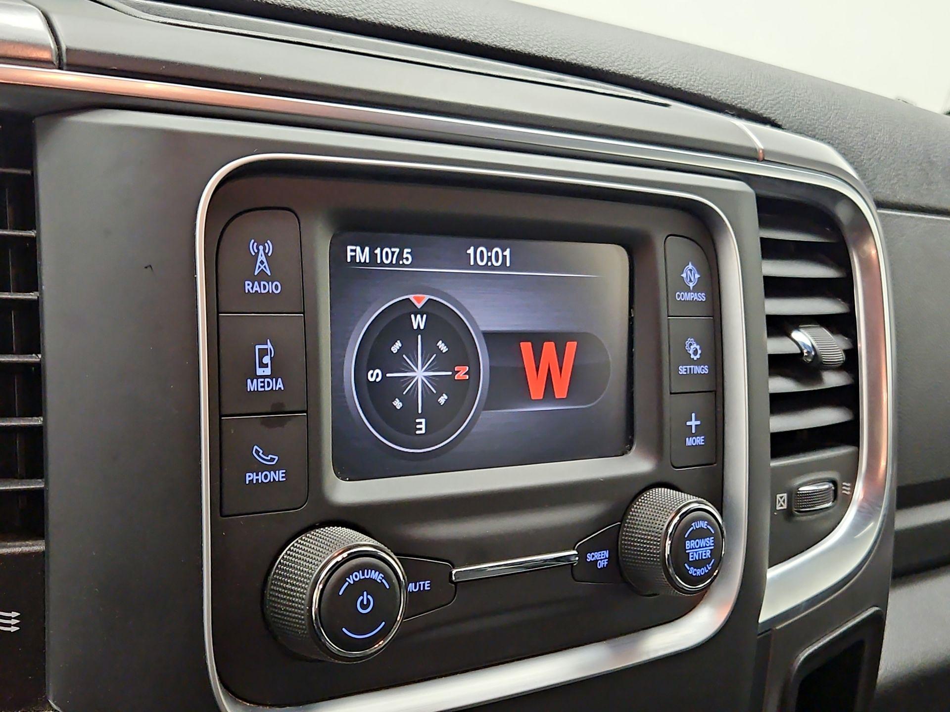 Thumbnail: 2024 RAM 1500 Classic - 12