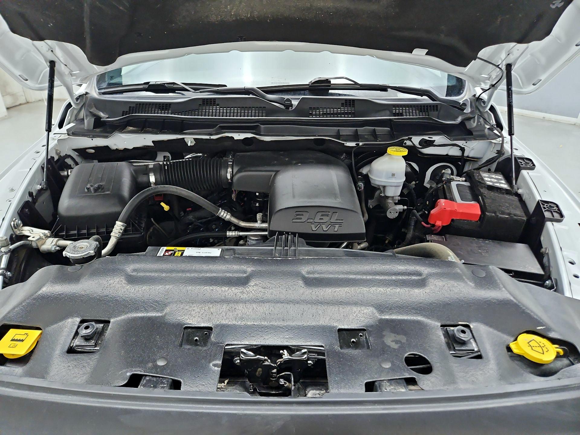 Thumbnail: 2024 RAM 1500 Classic - 19