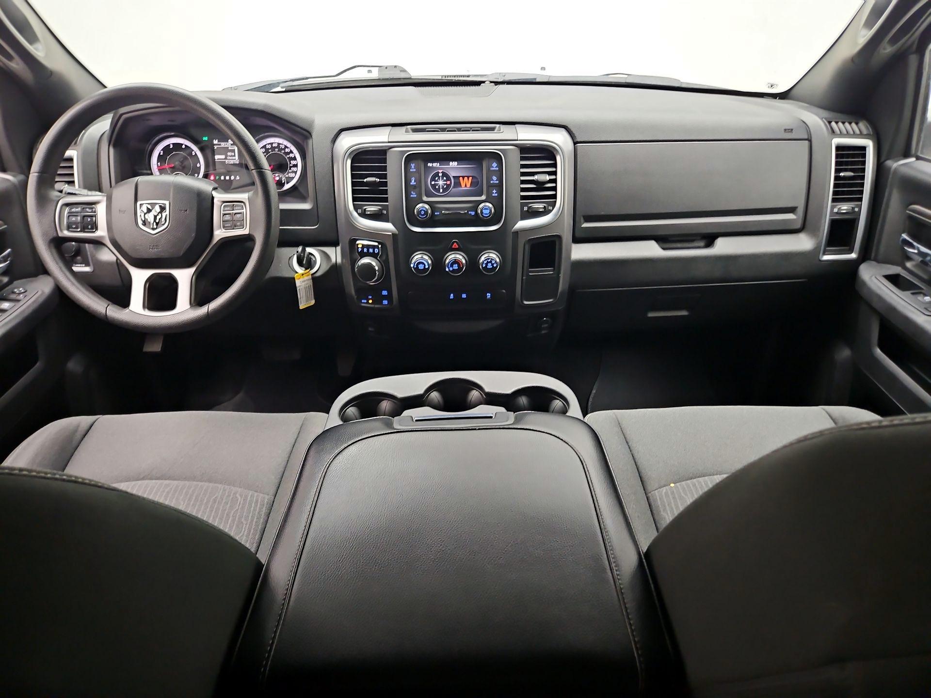 Thumbnail: 2024 RAM 1500 Classic - 8